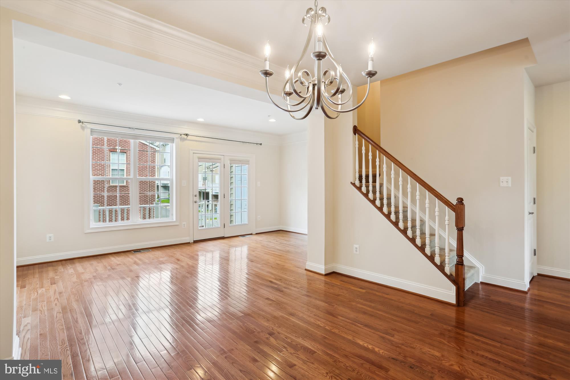 HIDDEN CREEK - Residential