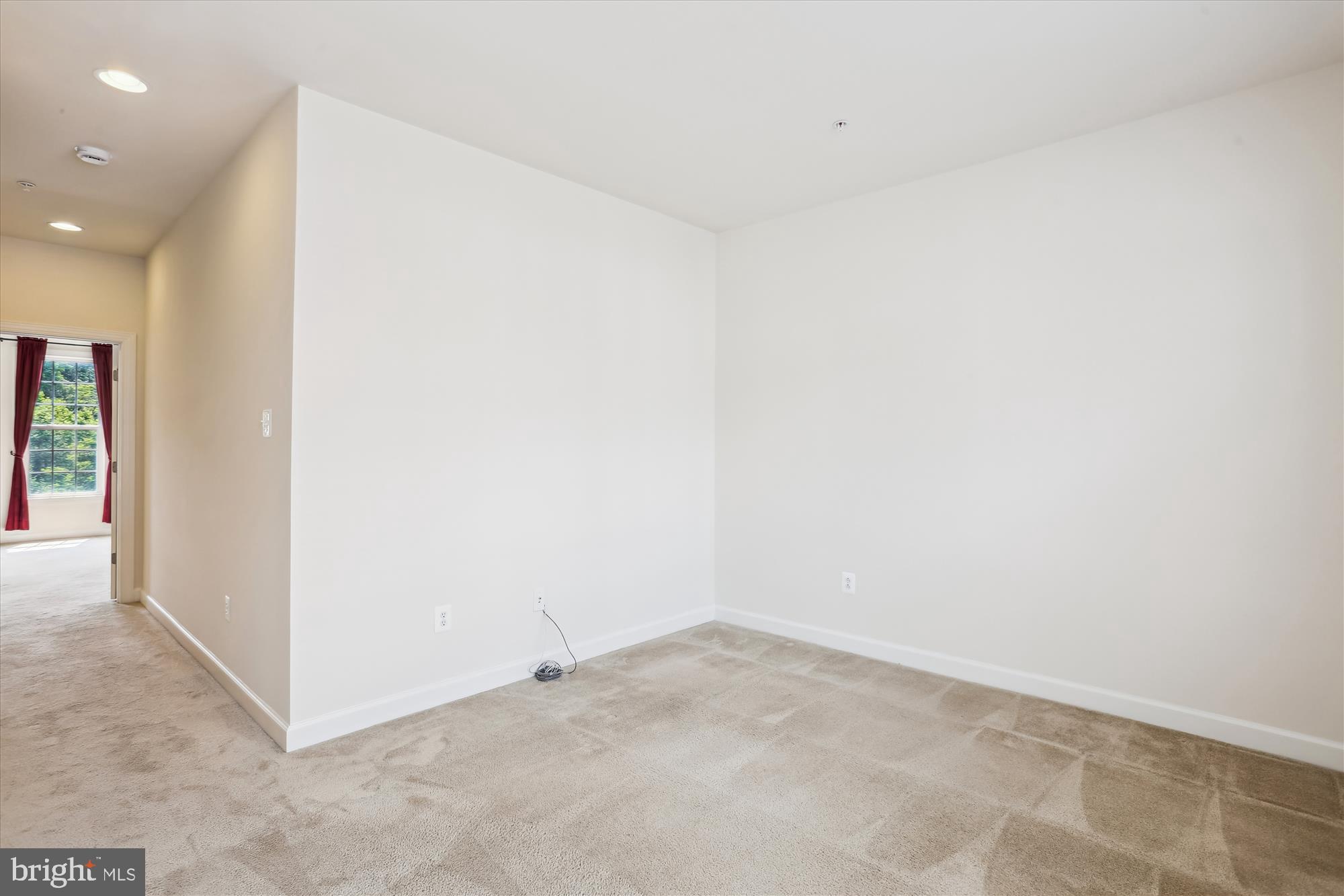 HIDDEN CREEK - Residential