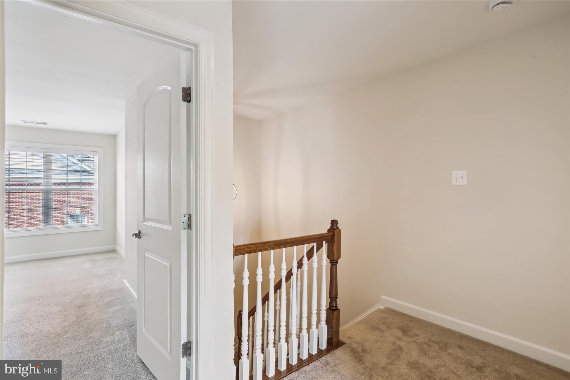 HIDDEN CREEK - Residential