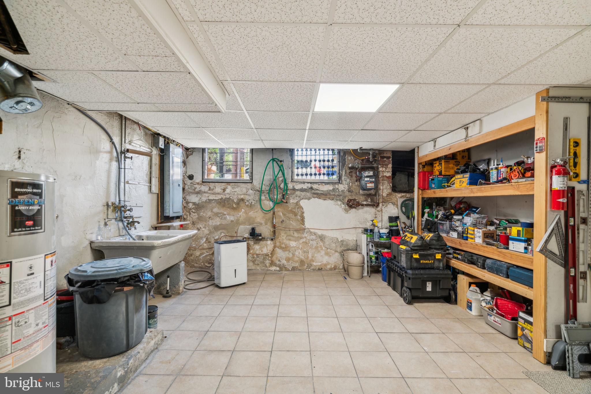 PASSYUNK SQUARE - Residential