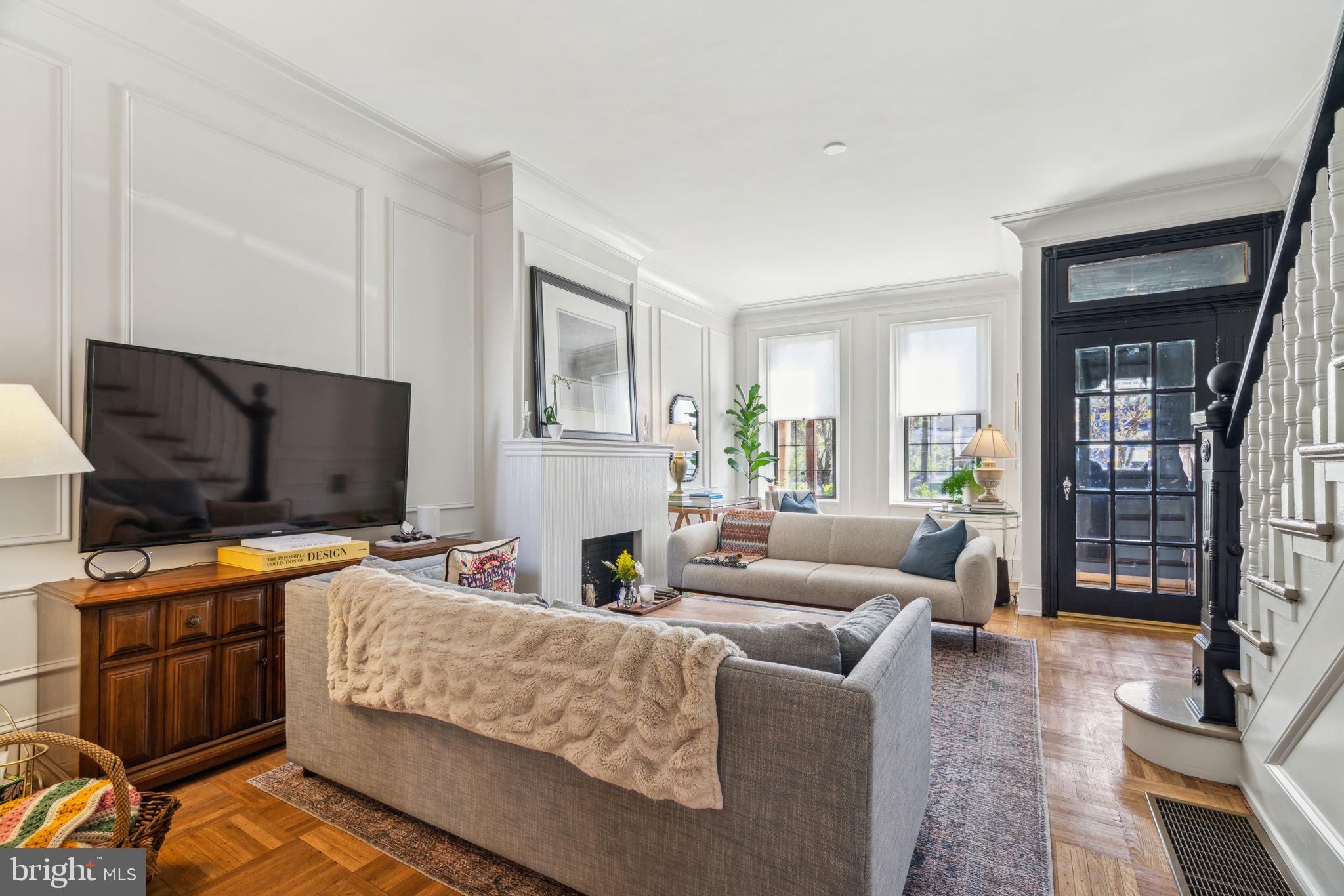 PASSYUNK SQUARE - Residential