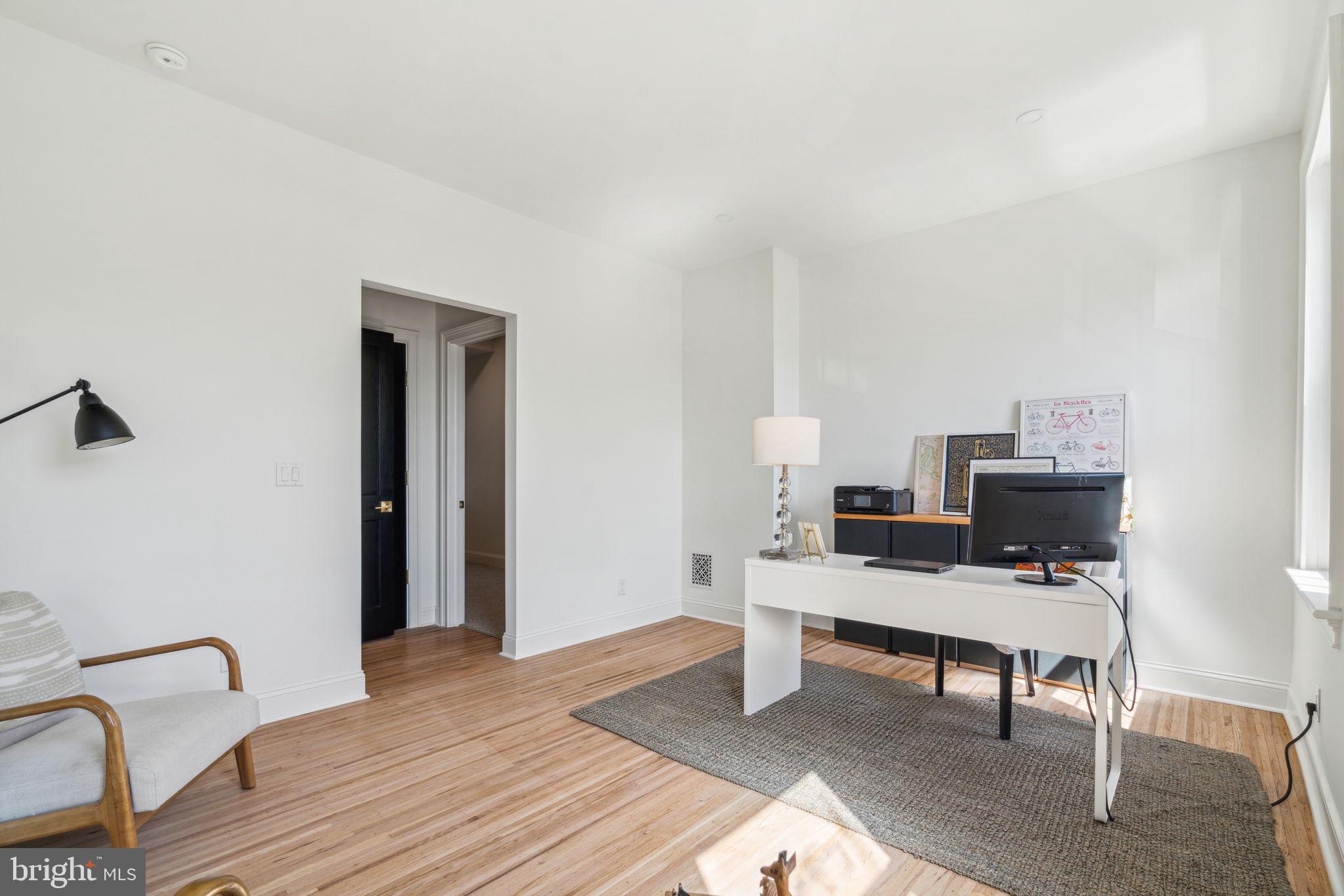 PASSYUNK SQUARE - Residential