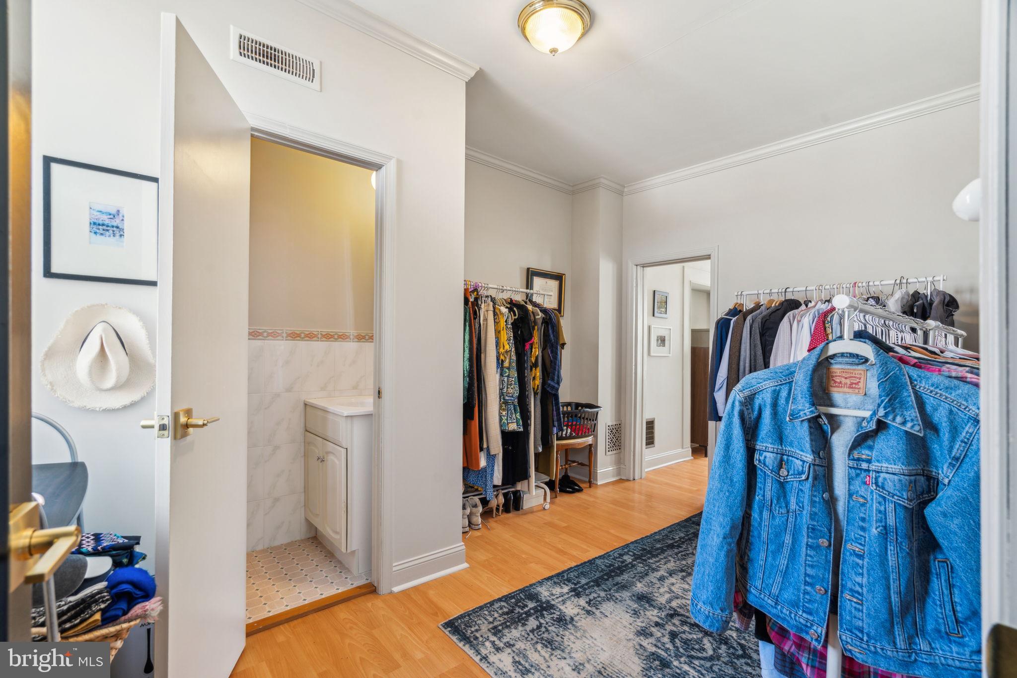 PASSYUNK SQUARE - Residential