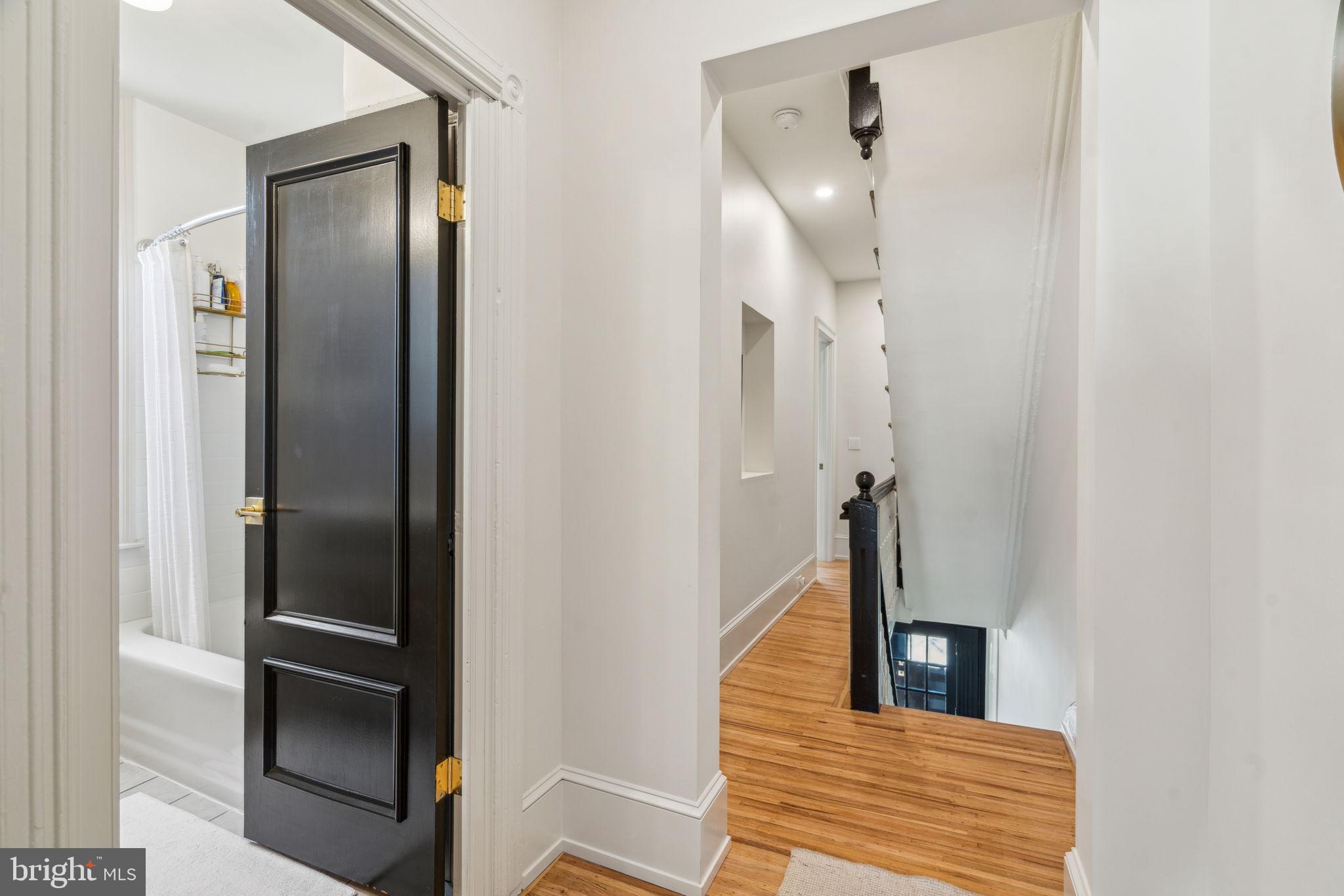 PASSYUNK SQUARE - Residential