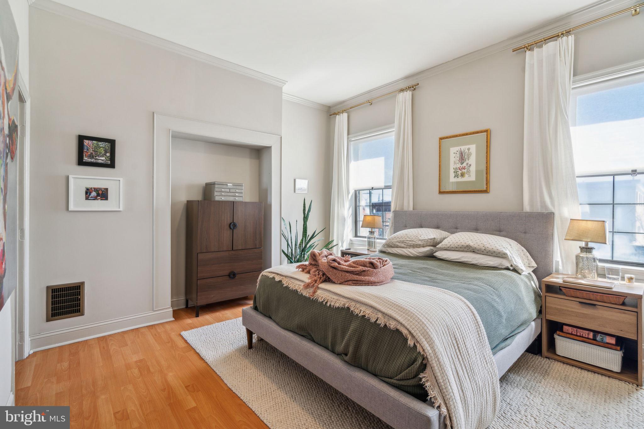 PASSYUNK SQUARE - Residential