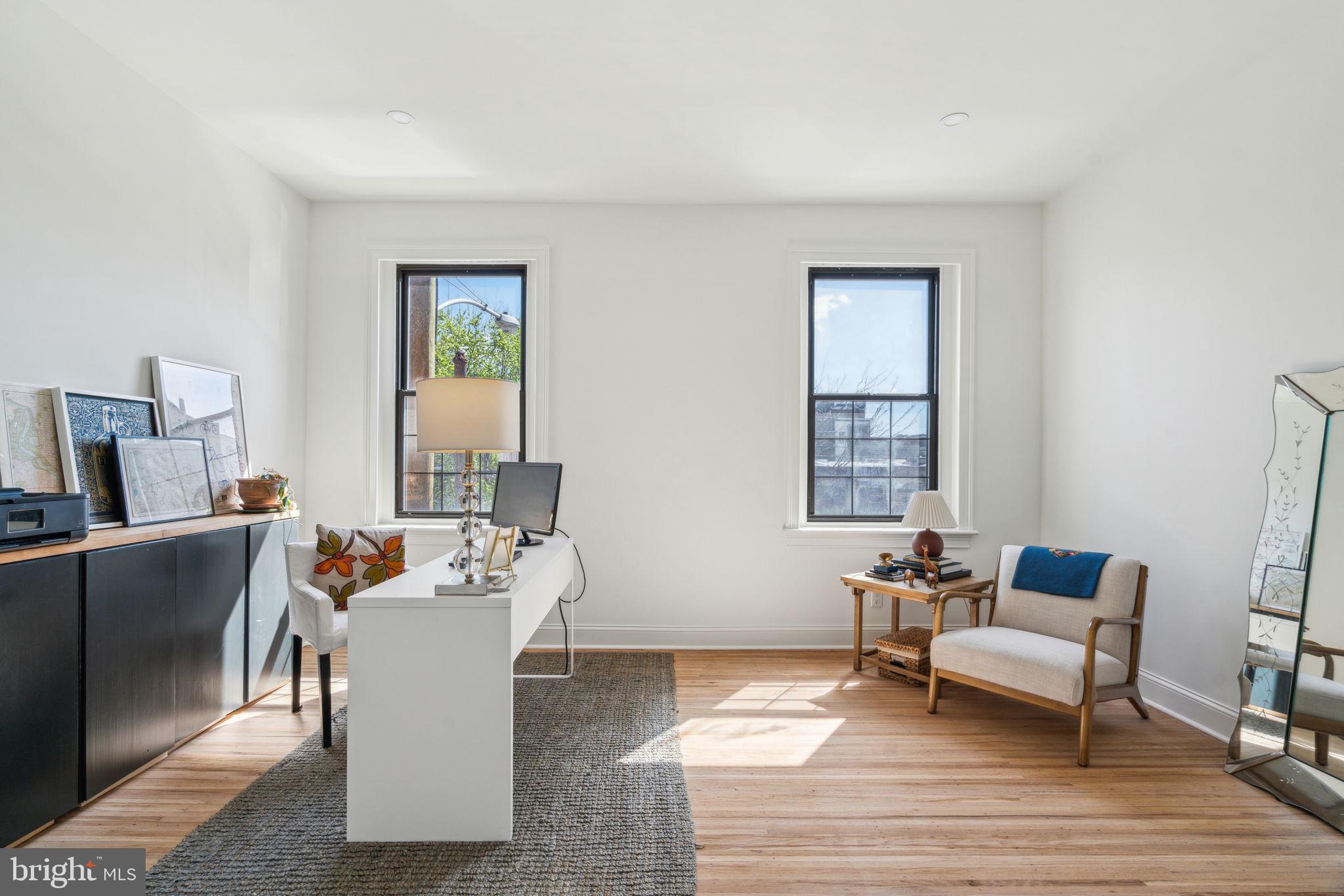 PASSYUNK SQUARE - Residential