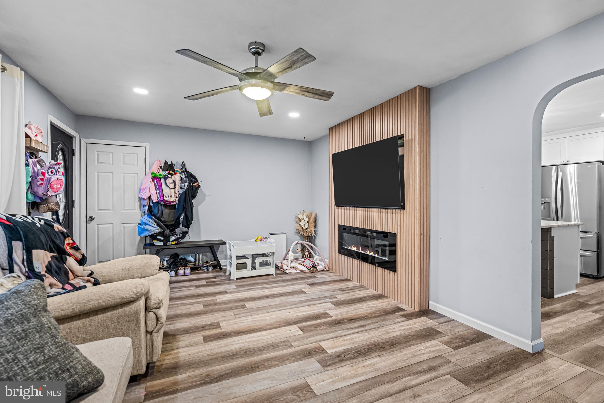 398 CEDAR AVENUE