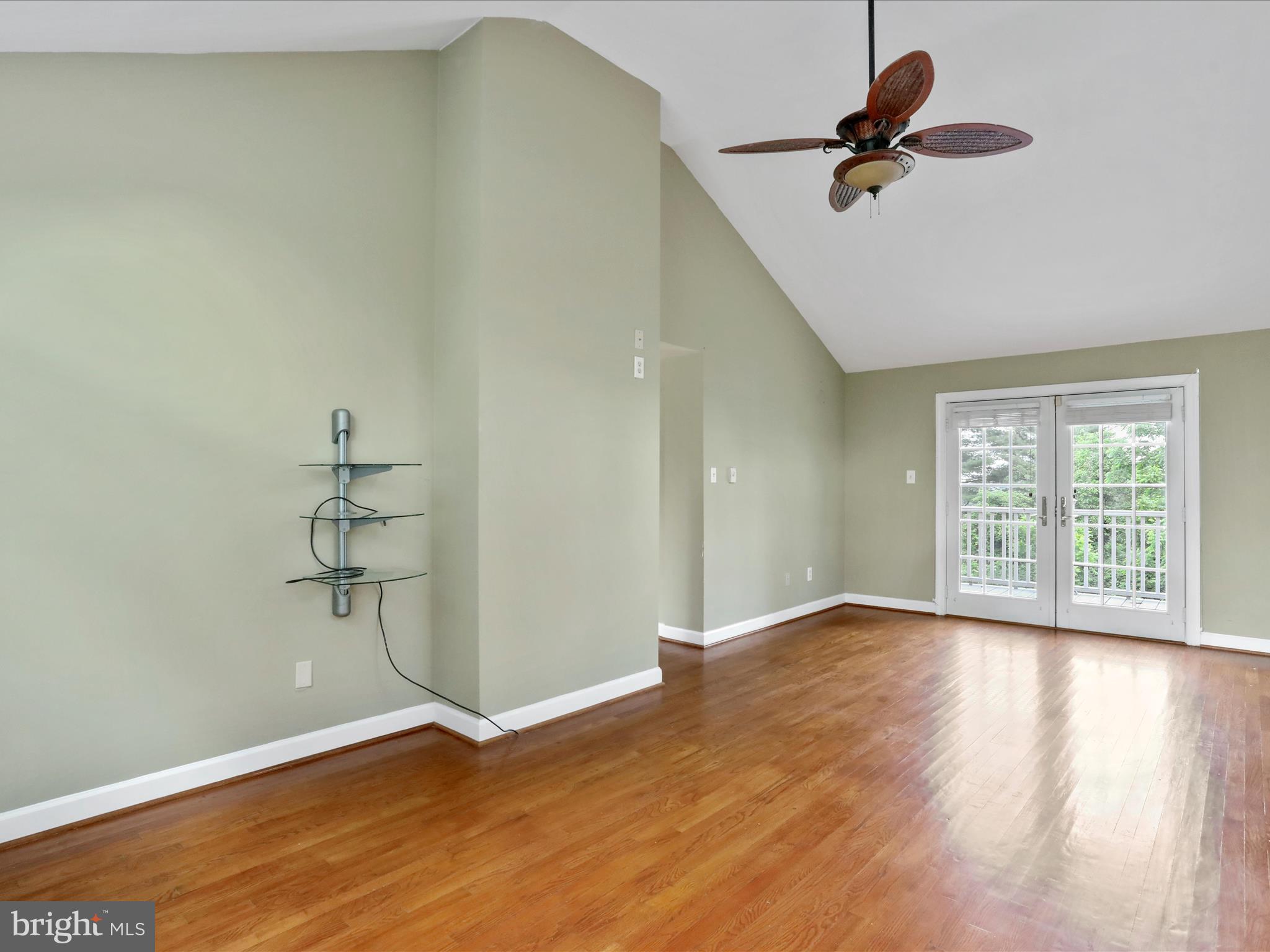 LONGVIEW ESTATES - Residential