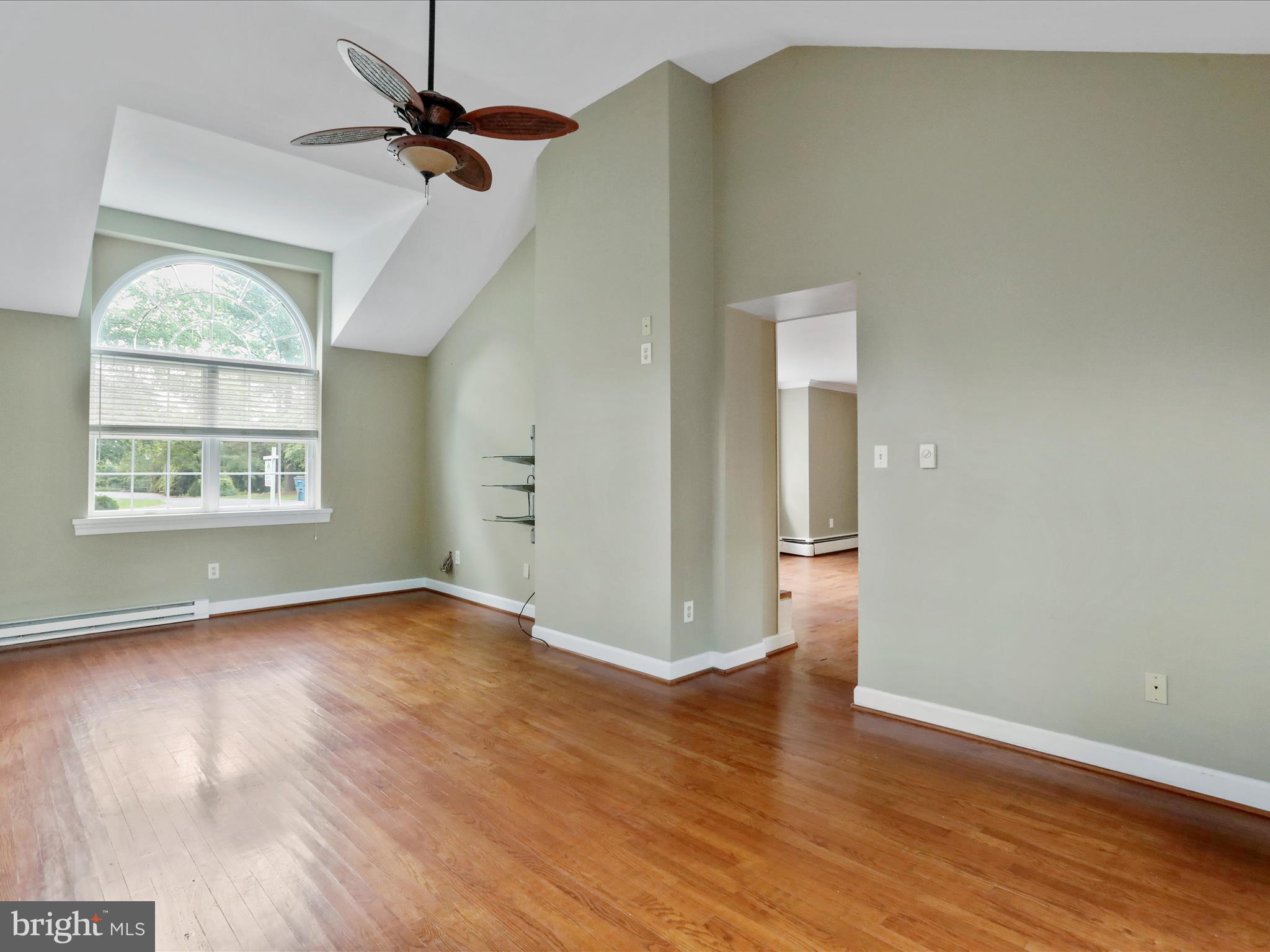 LONGVIEW ESTATES - Residential