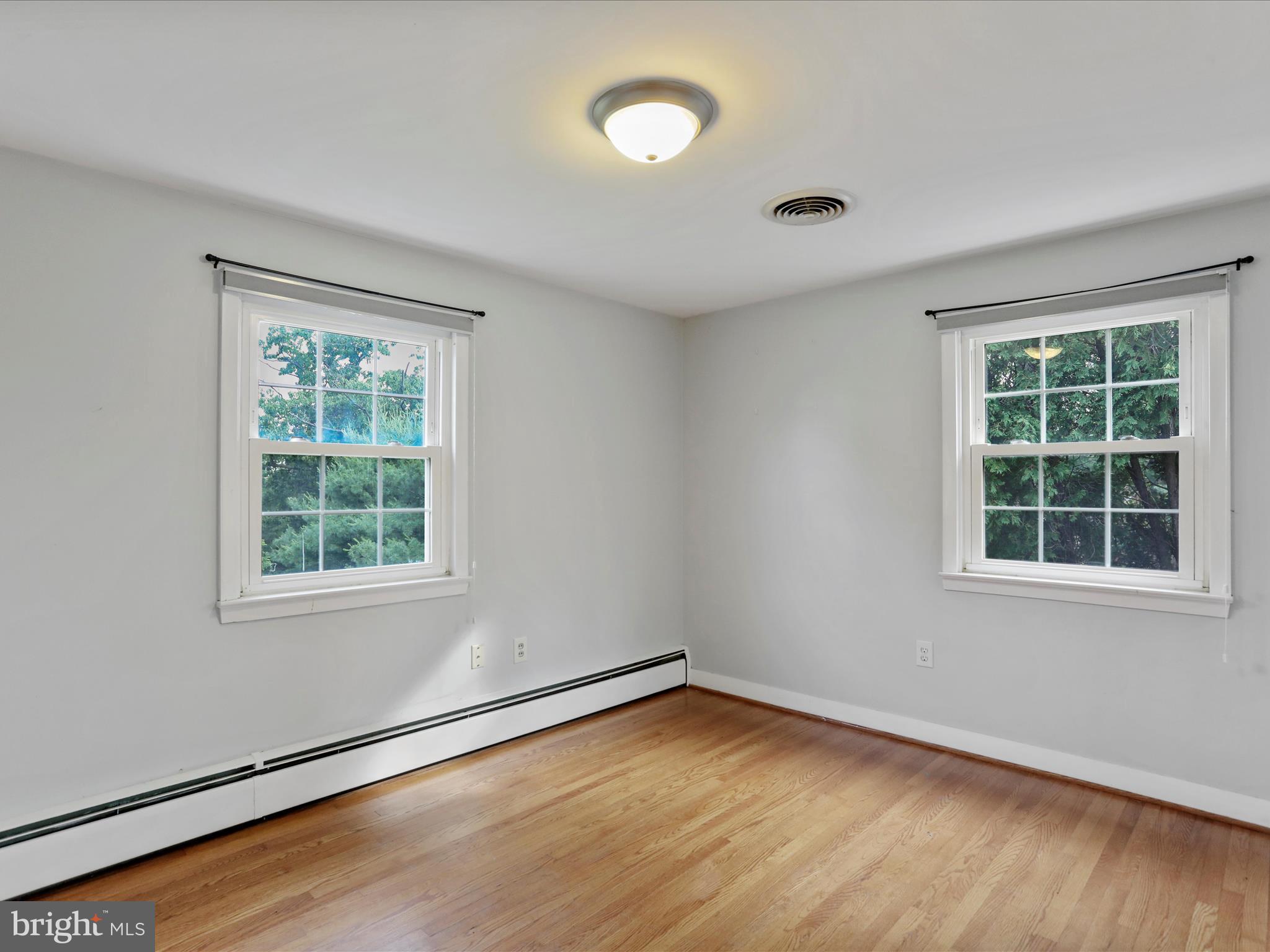 LONGVIEW ESTATES - Residential