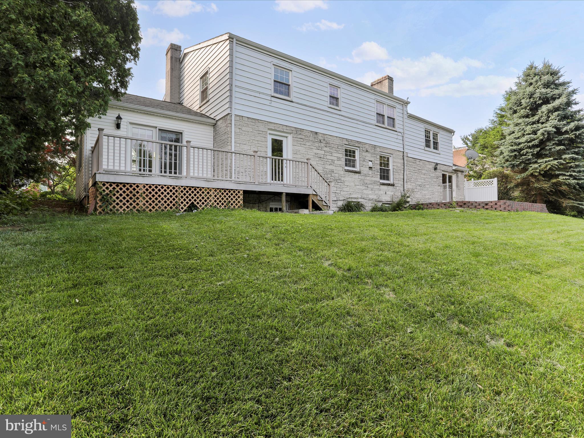 LONGVIEW ESTATES - Residential