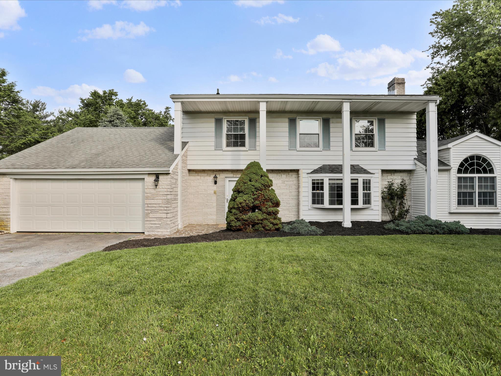 LONGVIEW ESTATES - Residential