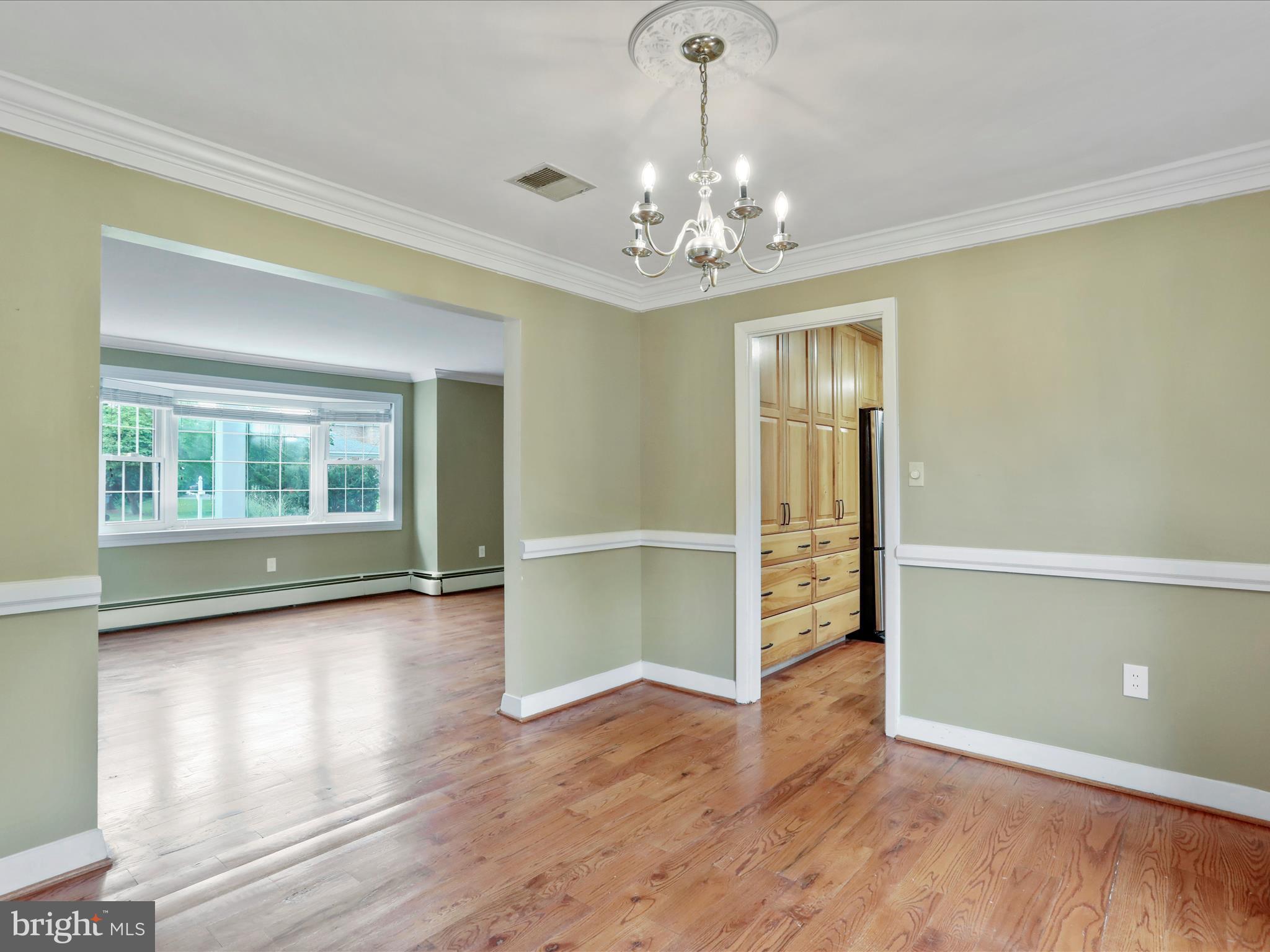 LONGVIEW ESTATES - Residential