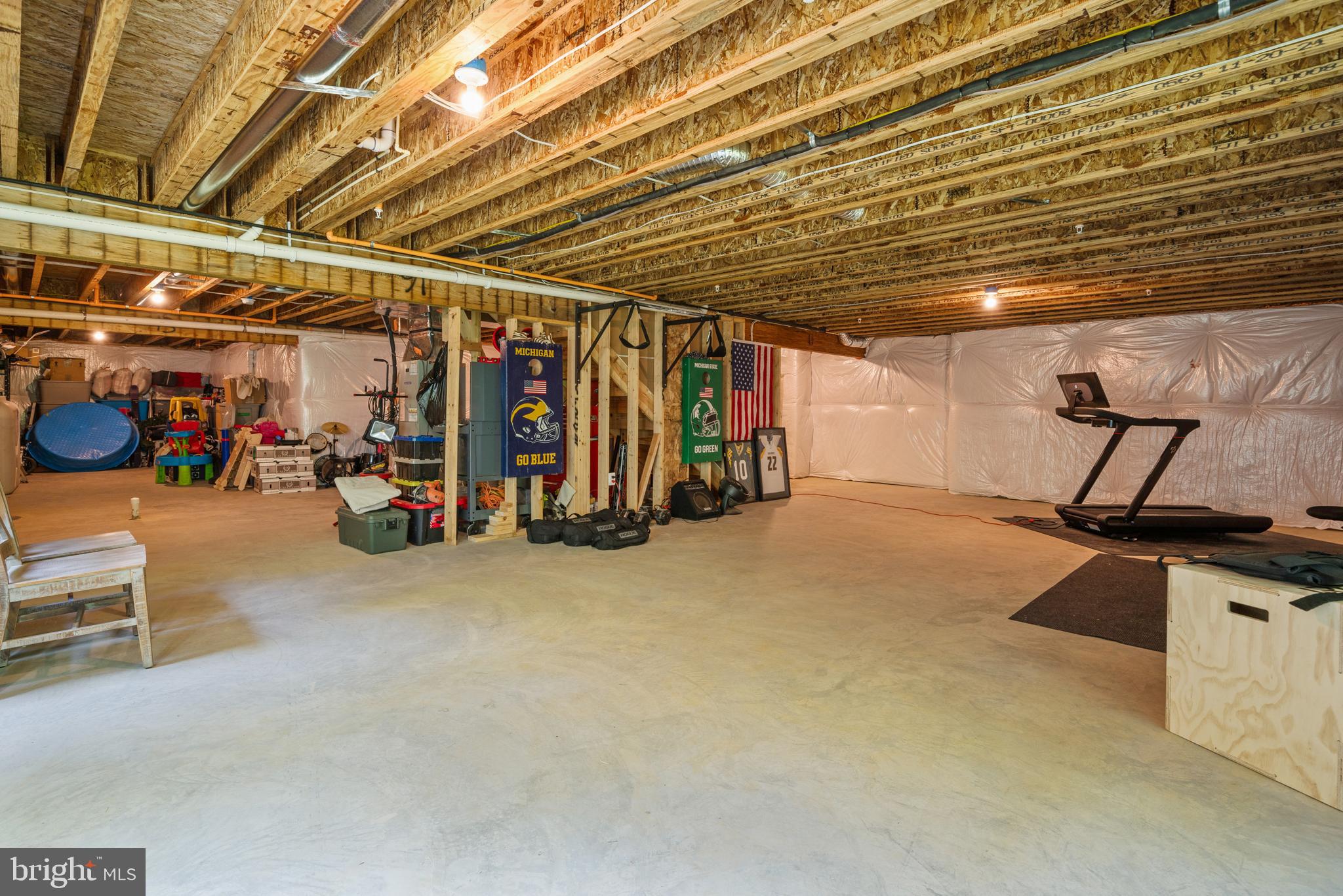 TURNER'S HOLLOW - Residential