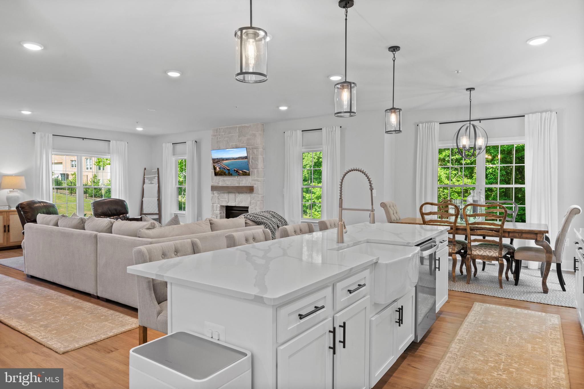 TURNER'S HOLLOW - Residential