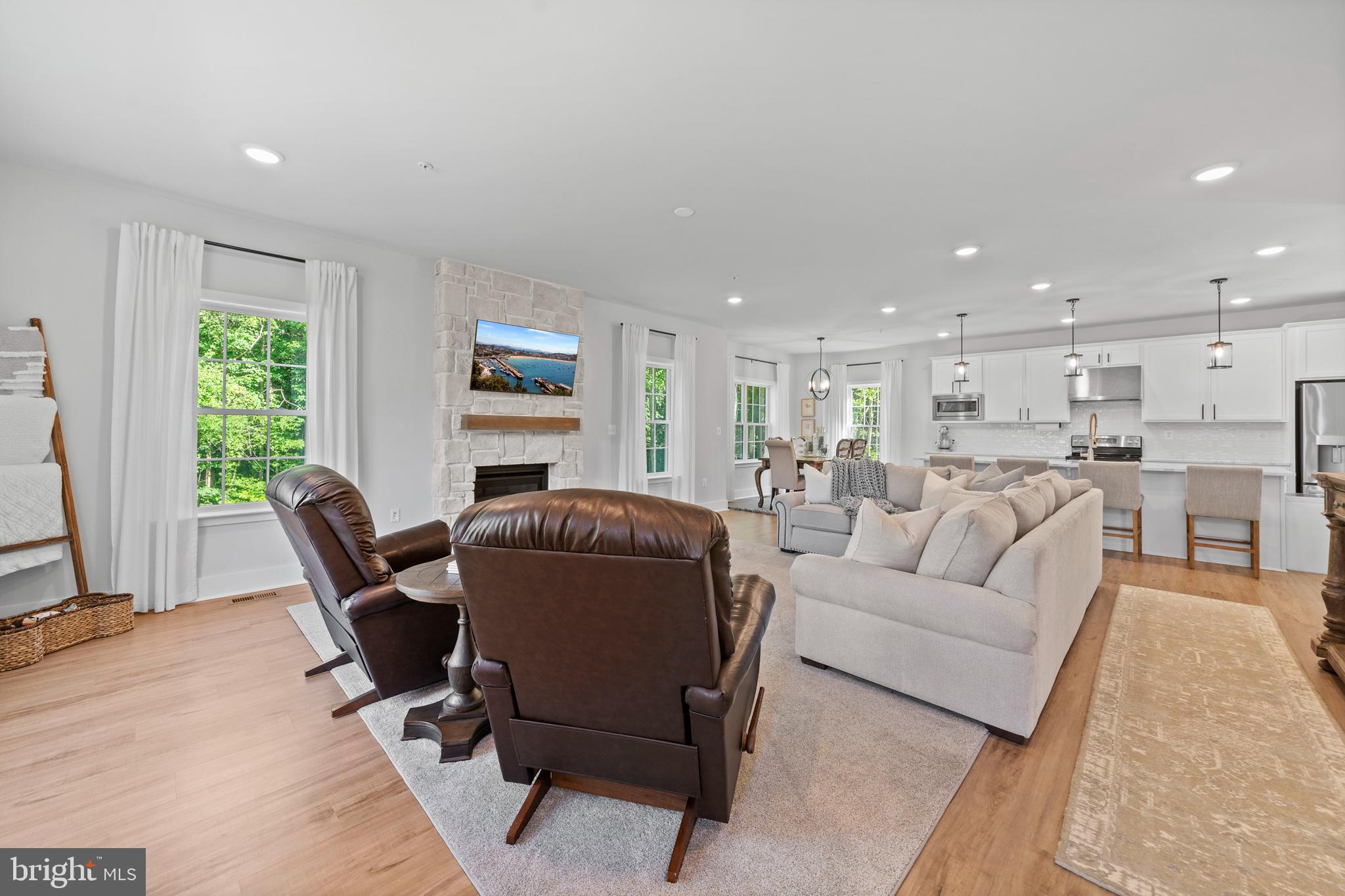 TURNER'S HOLLOW - Residential