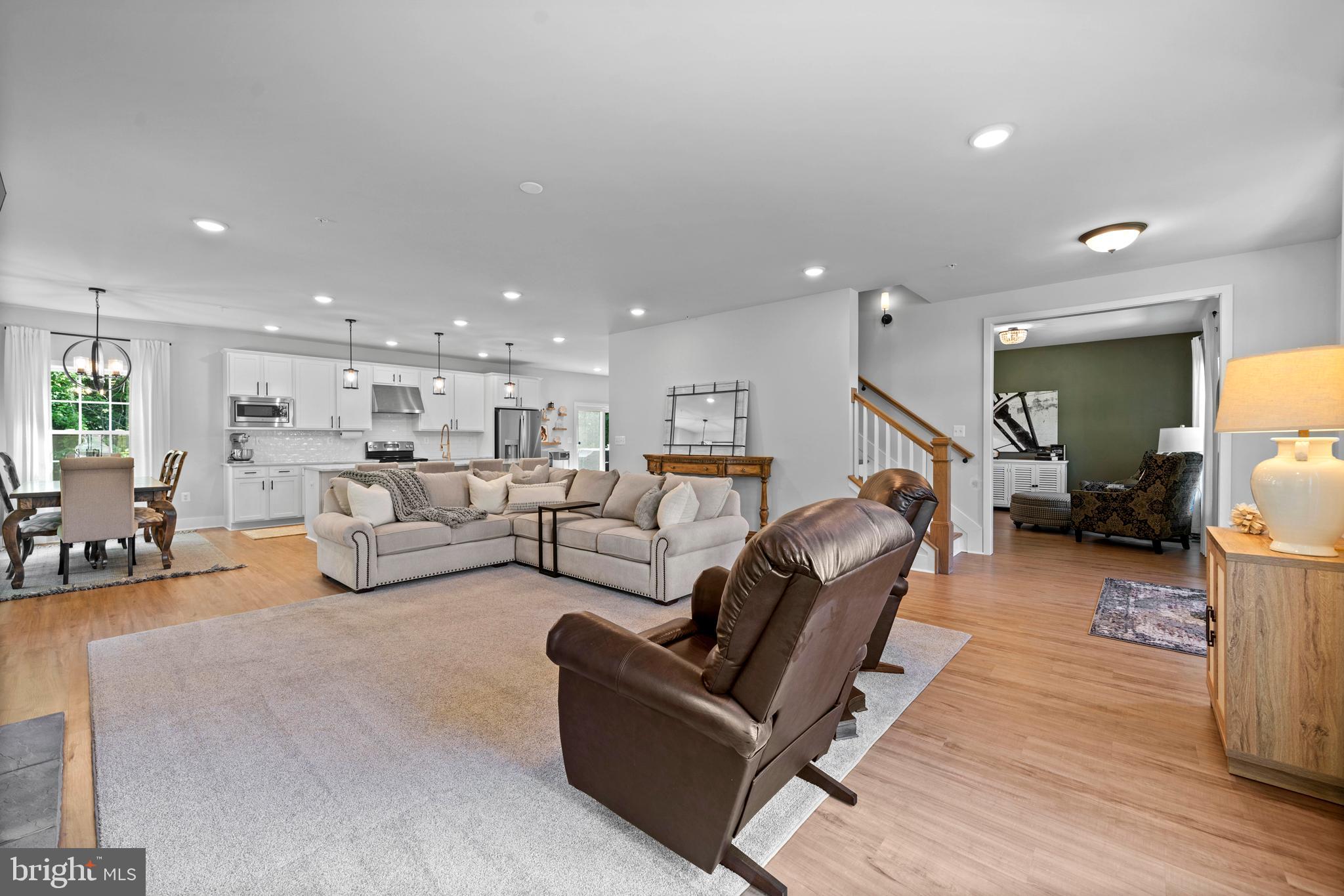 TURNER'S HOLLOW - Residential