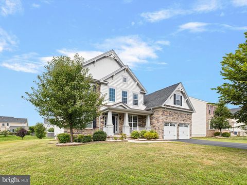 Photo of 1119 Casey Drive, NEW CASTLE, DE 19720 (MLS # DENC2087654)