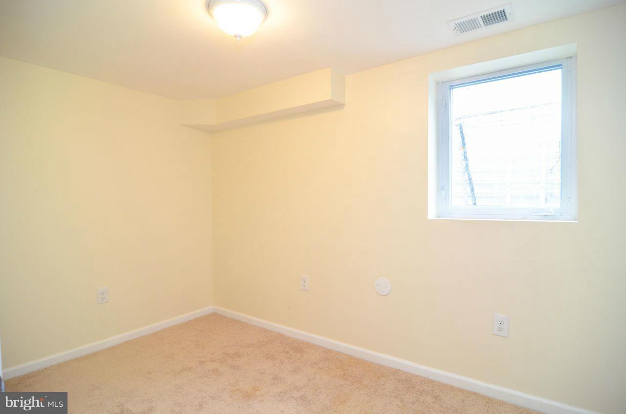 HUNTINGTON - Residential