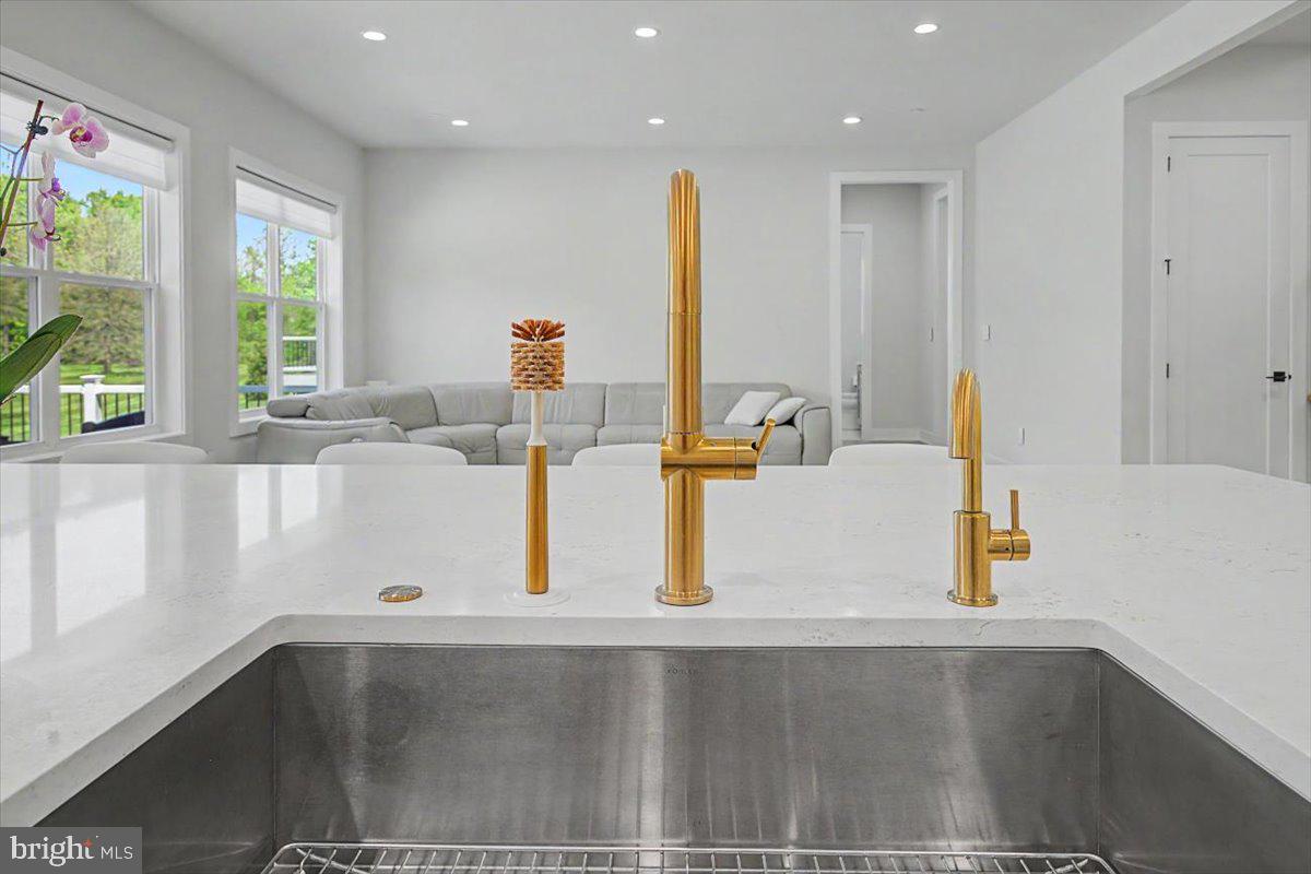 UNIONVILLE - Residential