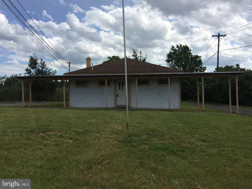 Residential rental also available as office space - with PLENTY of parking.  Living room, two bedrooms, kitchen & full bath.  Plenty of parking space. NO pets - NO smoking. Tenant responsible for electric, oil, trash, yard (mowing outside of fenced area) and snow removal. Rent includes water/sewer. Full application, copy of valid photo ID & 2 most recent pay stubs are required in order for applicant to be considered. Credit/background check required for ALL applicants - NO exceptions. ALL applicants must complete rental application & credit/background check ($50 per applicant 18+) through the Rent Spree Program prior to scheduling a tour of the property.