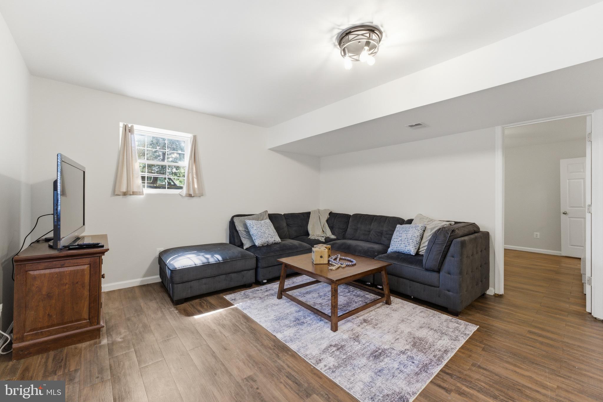 GREENHILL CROSSING - Residential
