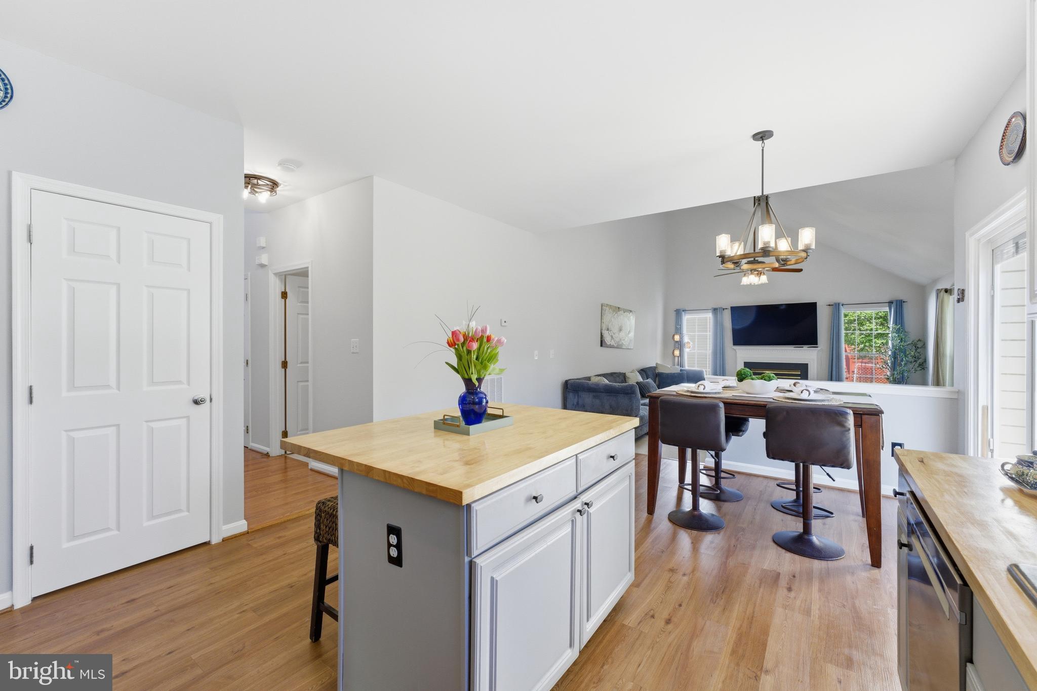GREENHILL CROSSING - Residential