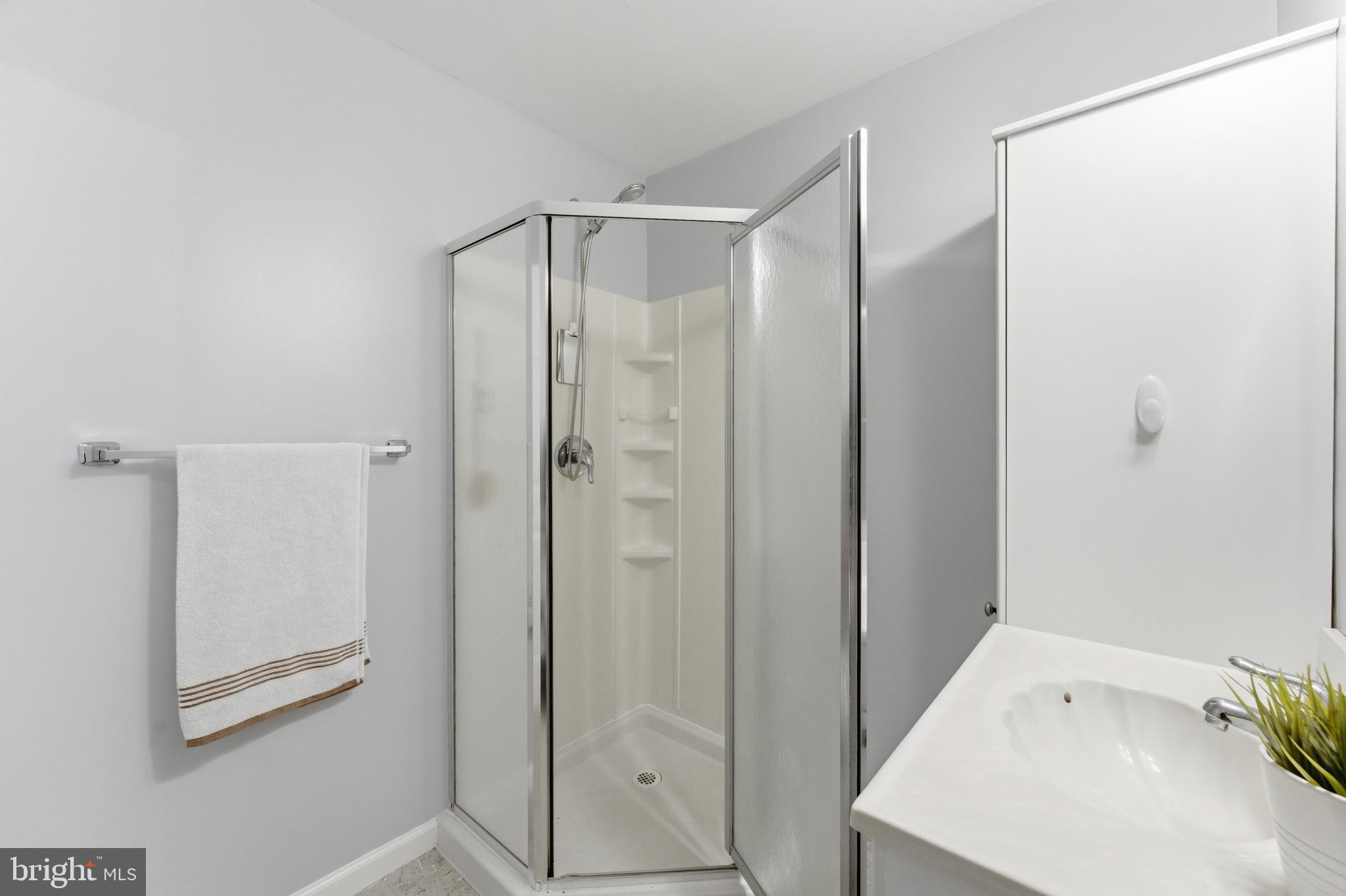 GREENHILL CROSSING - Residential