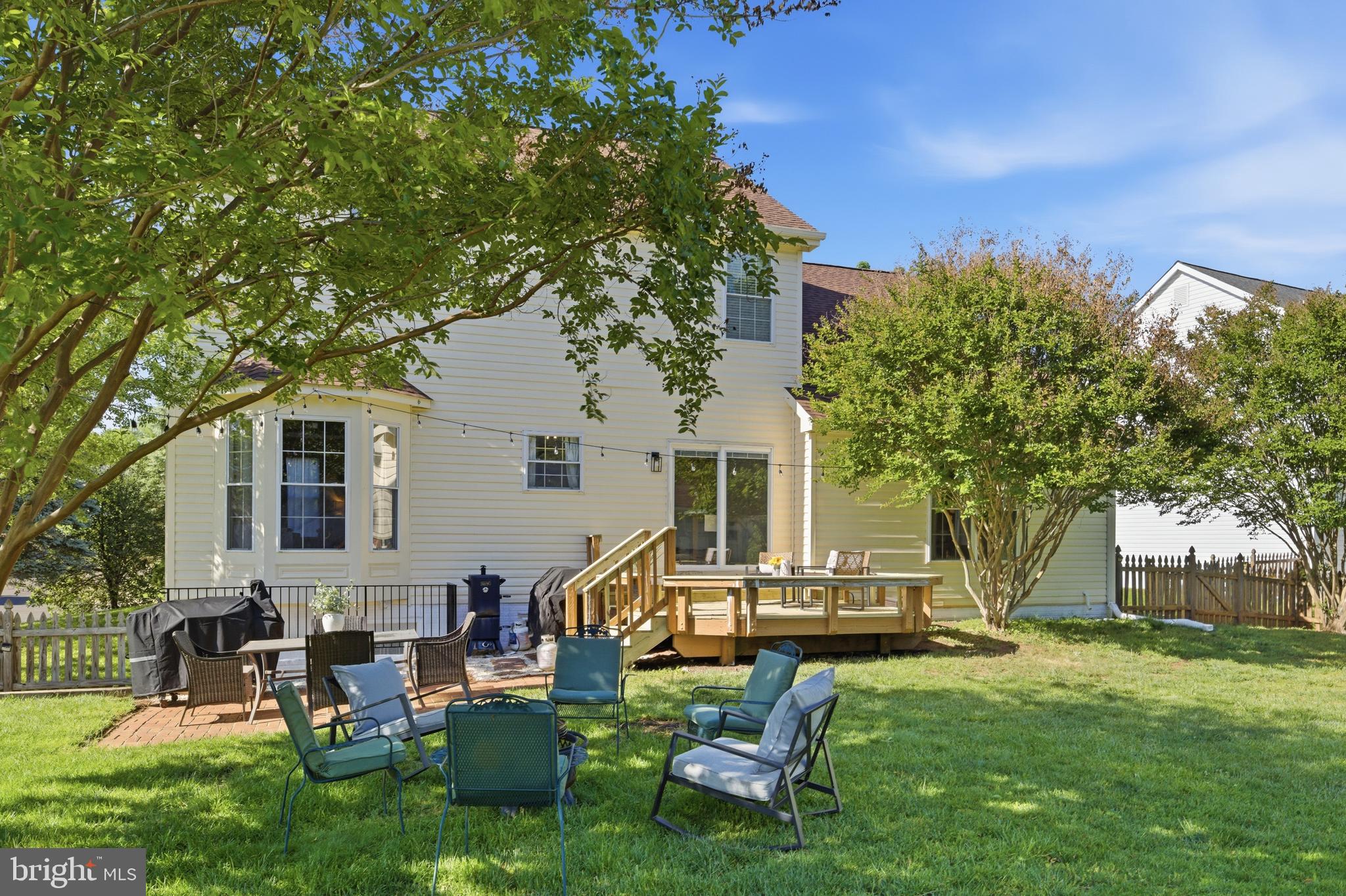 GREENHILL CROSSING - Residential