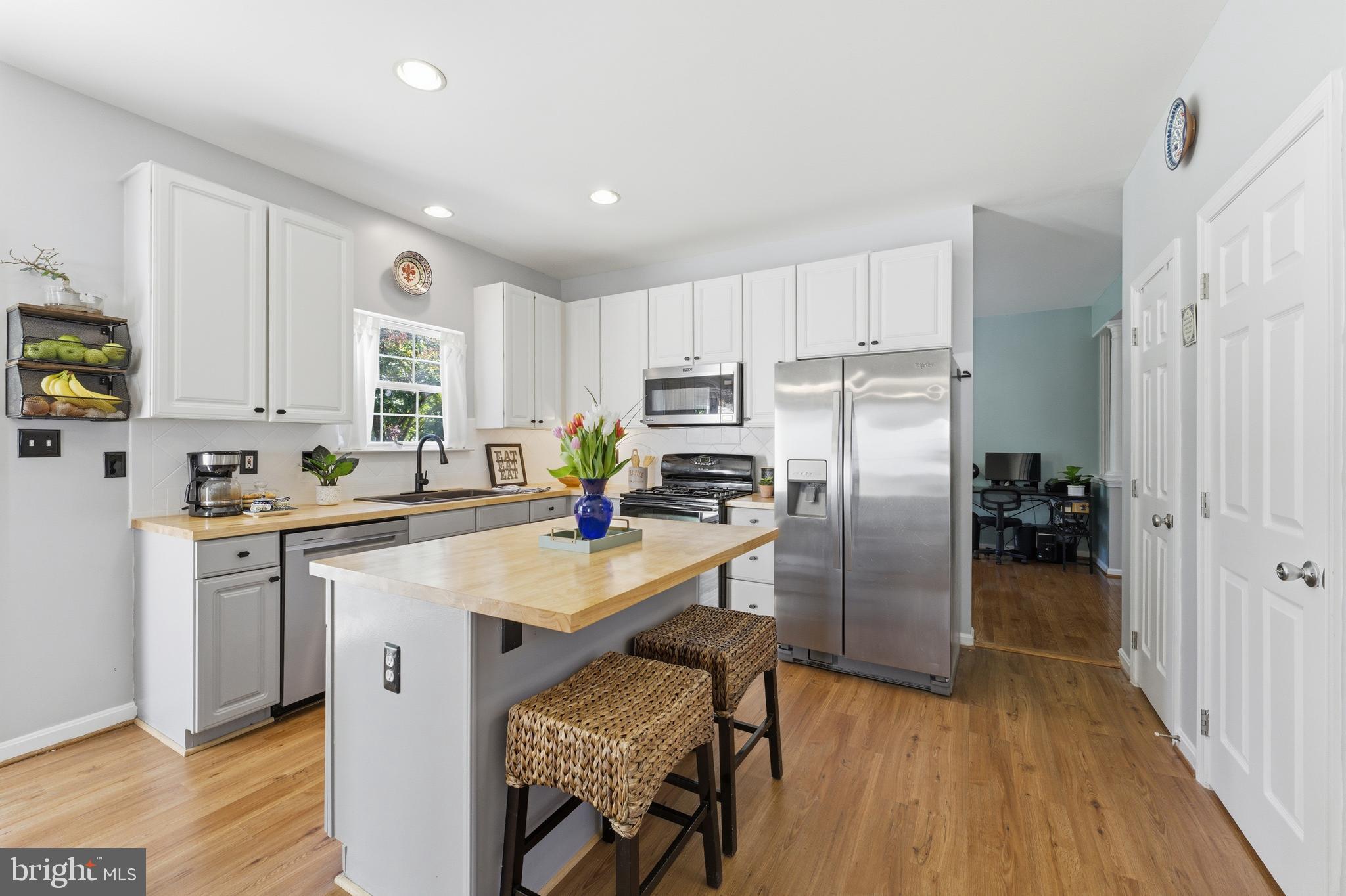 GREENHILL CROSSING - Residential