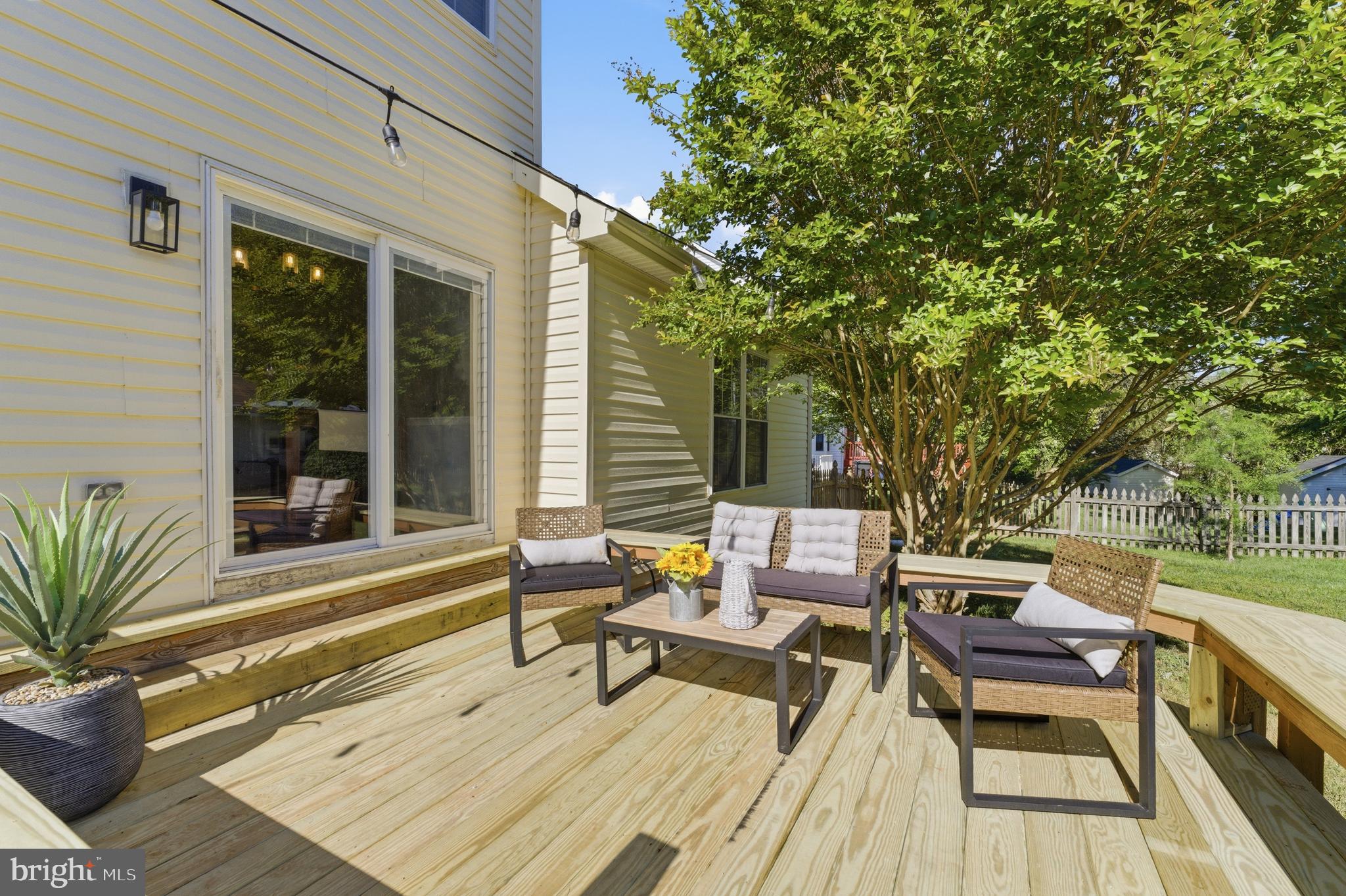 GREENHILL CROSSING - Residential