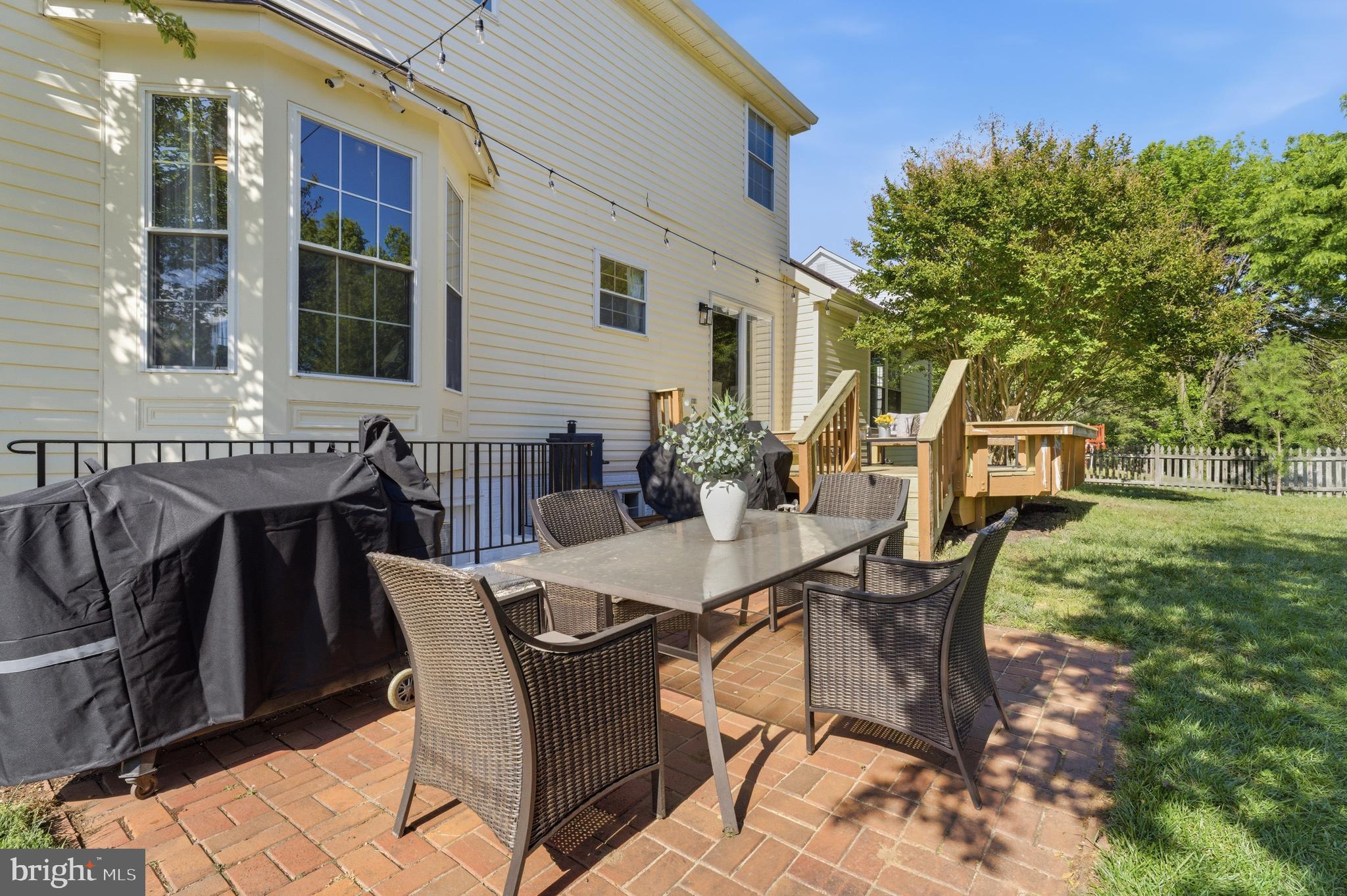 GREENHILL CROSSING - Residential