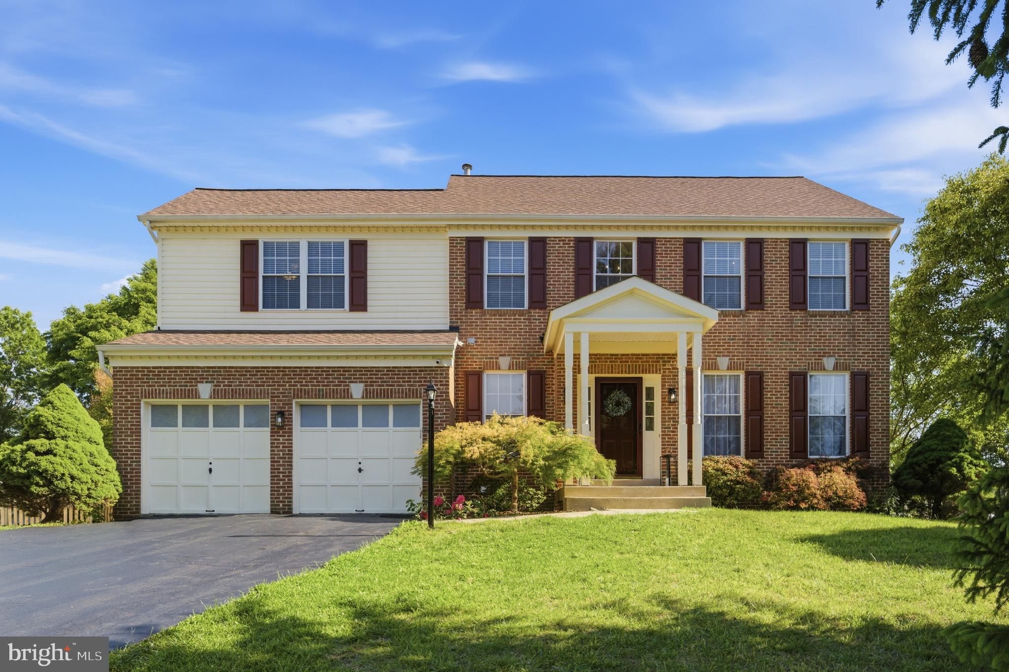 GREENHILL CROSSING - Residential