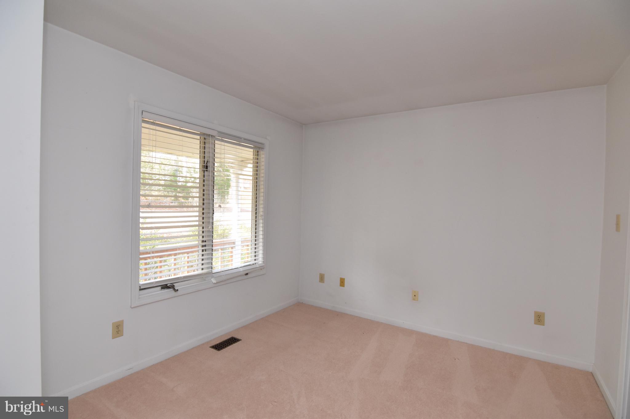 WOODLAND SUBD - Residential