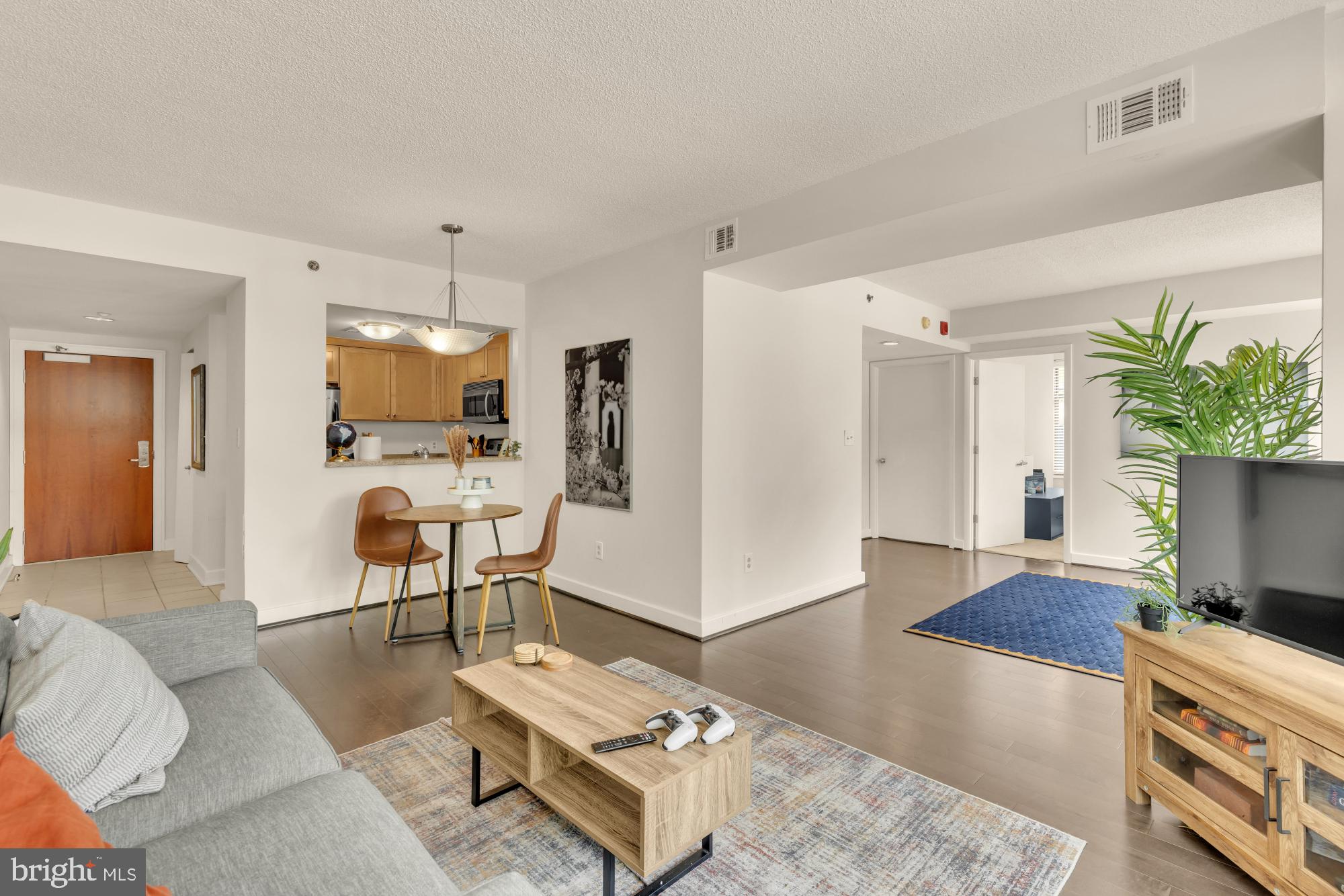 1150 K STREET NW 205