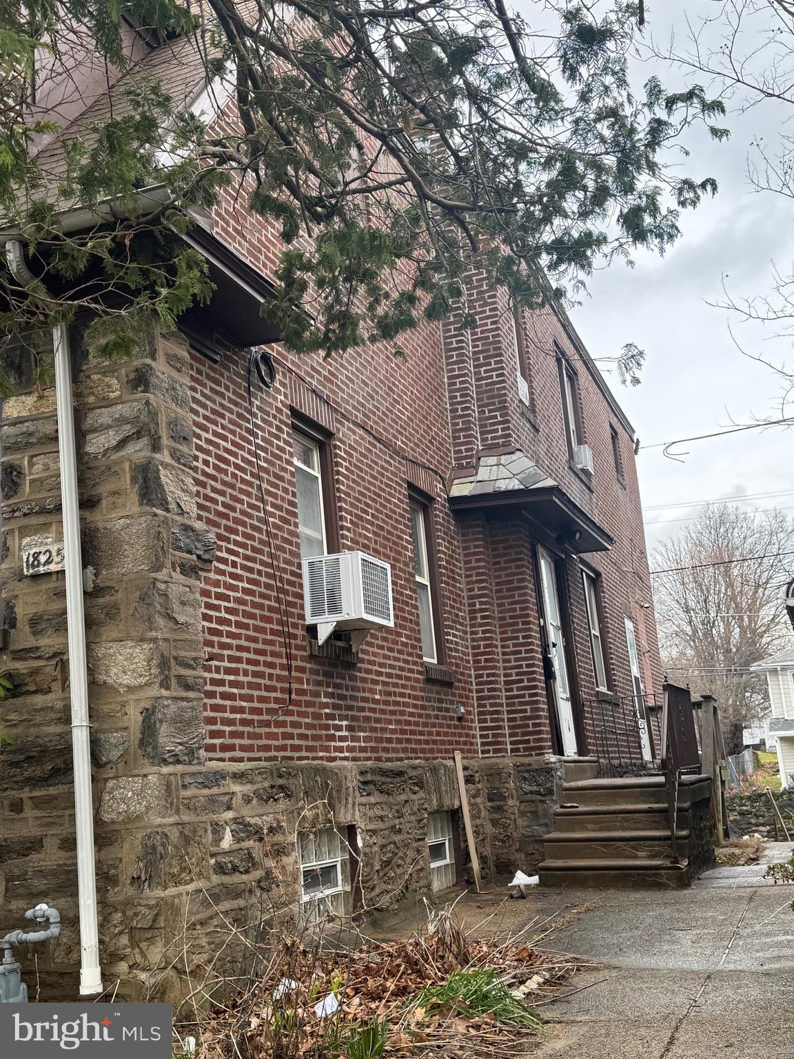 CHELTENHAM - Residential