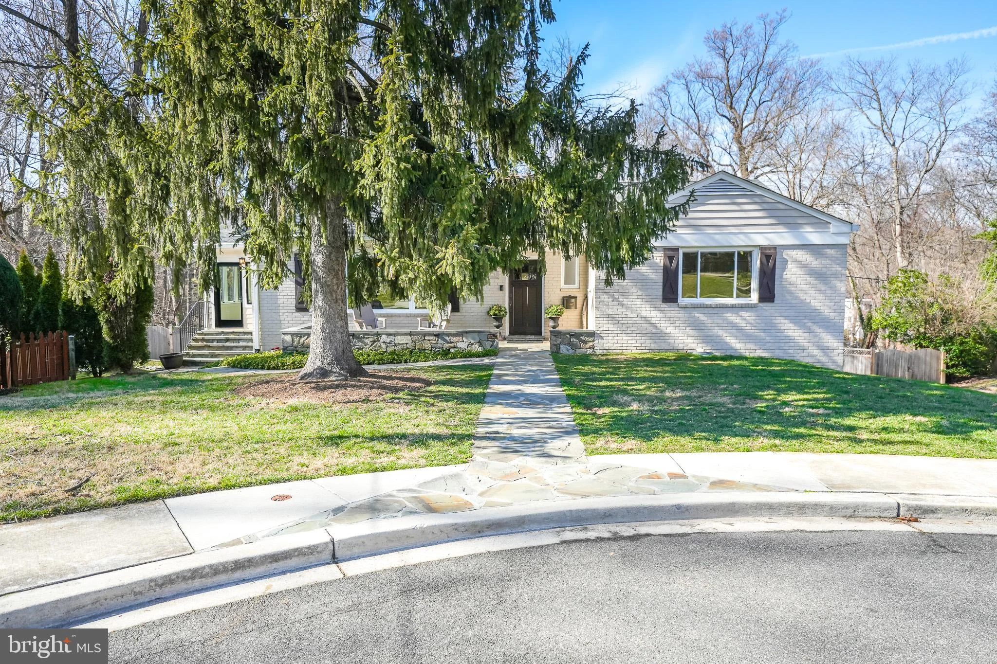 5128 Linnean Terrace NW, Washington, DC 20008