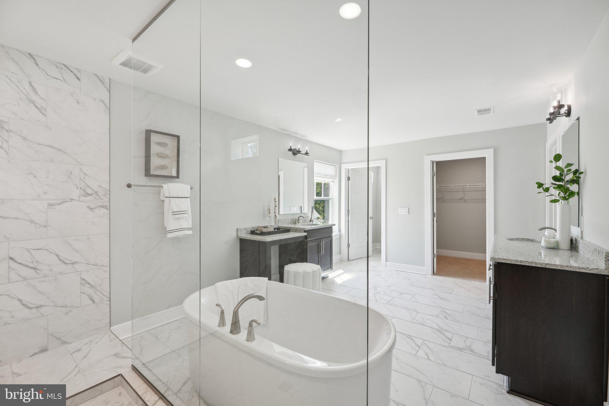 LINWOOD LANDING - Residential