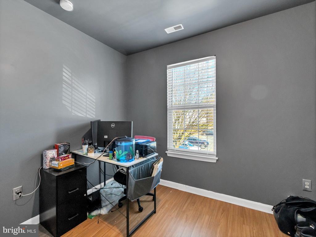 RANDALLSTOWN - Residential