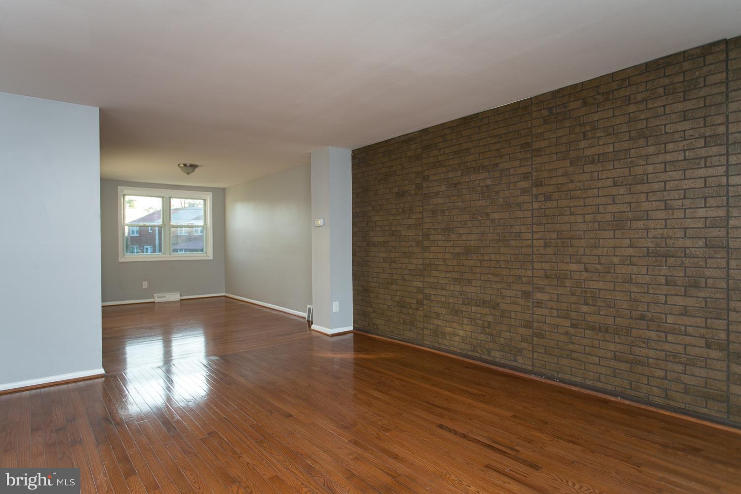 CEDONIA - Residential Lease