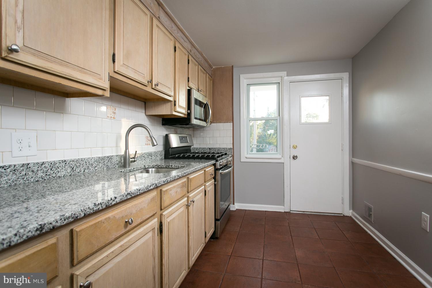 CEDONIA - Residential Lease