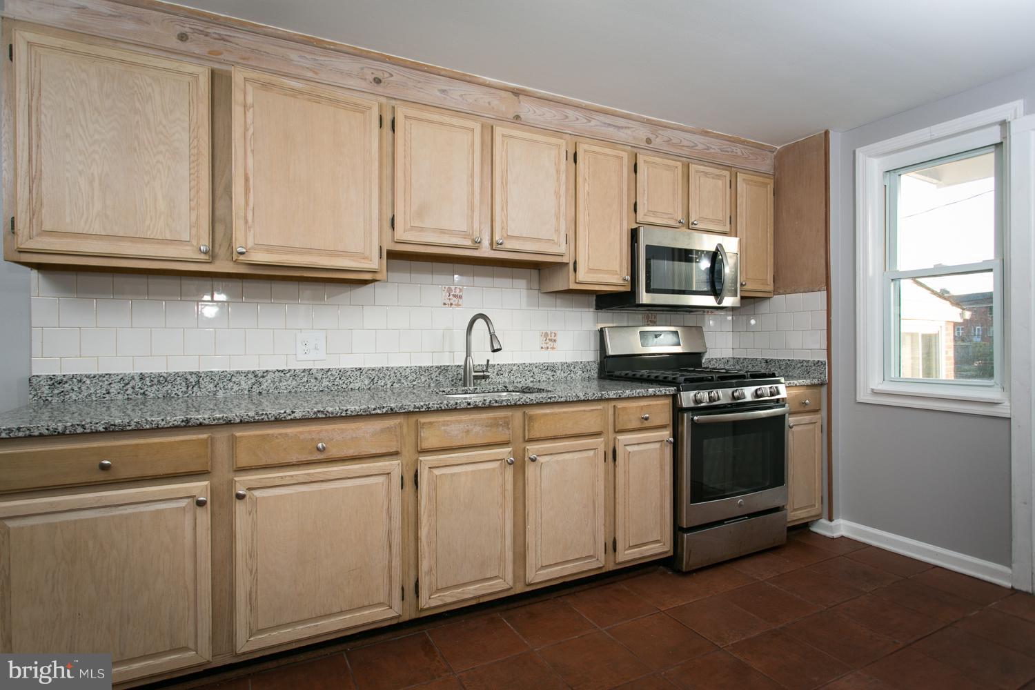 CEDONIA - Residential Lease