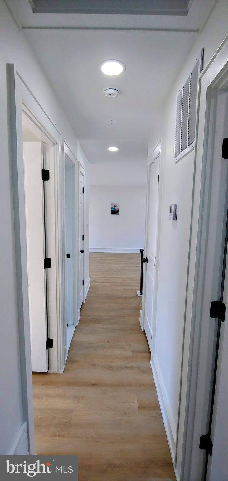 CLEARVIEW MANOR - Residential