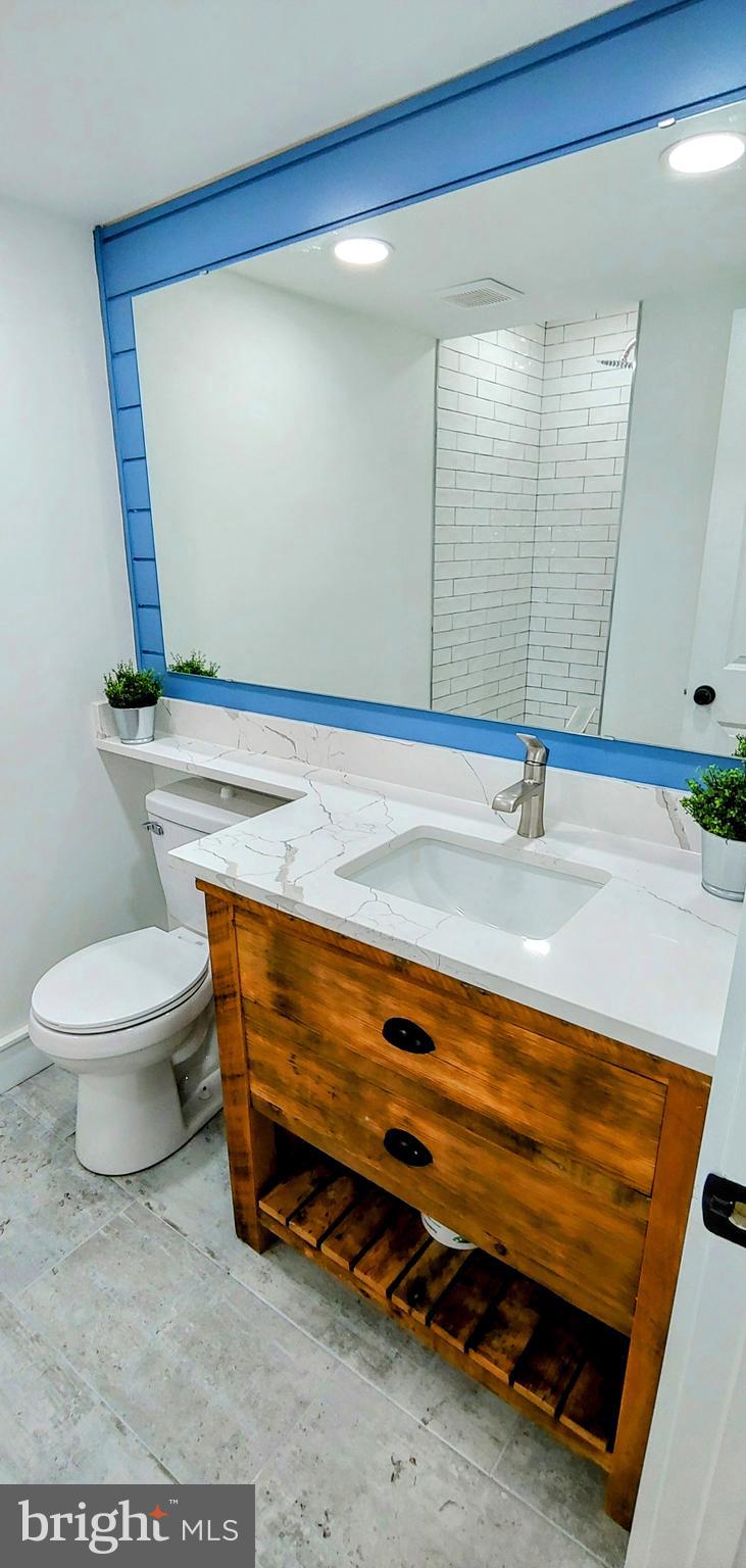 CLEARVIEW MANOR - Residential