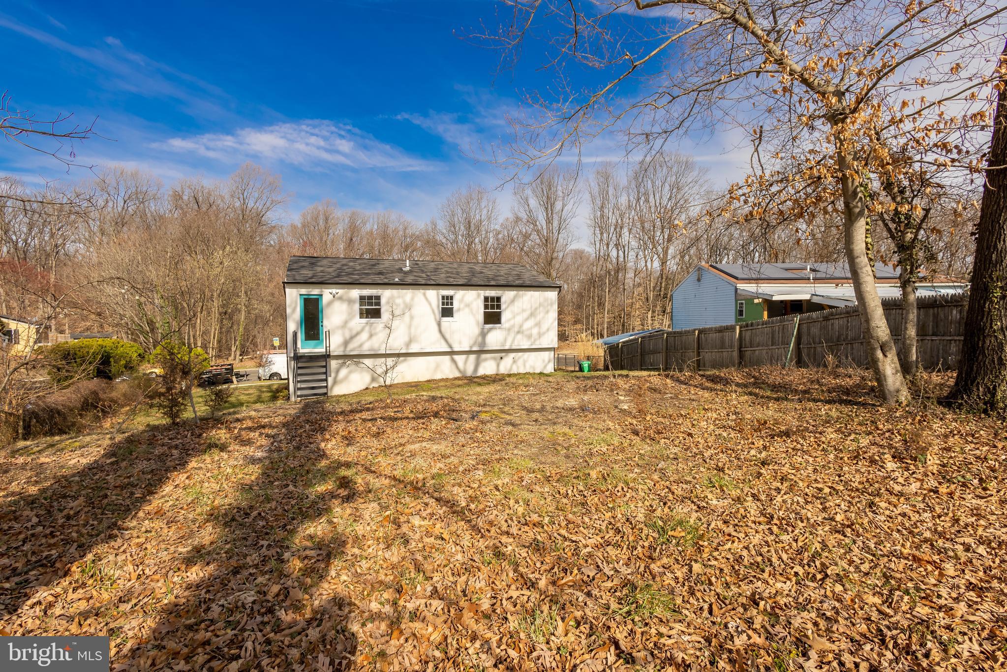 CLEARVIEW MANOR - Residential