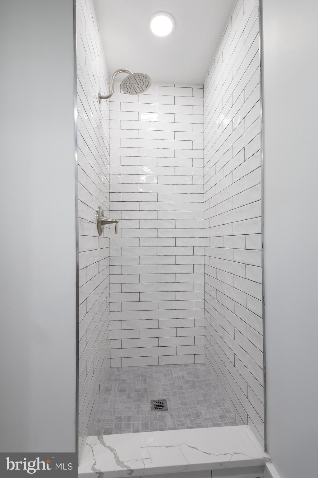 CLEARVIEW MANOR - Residential