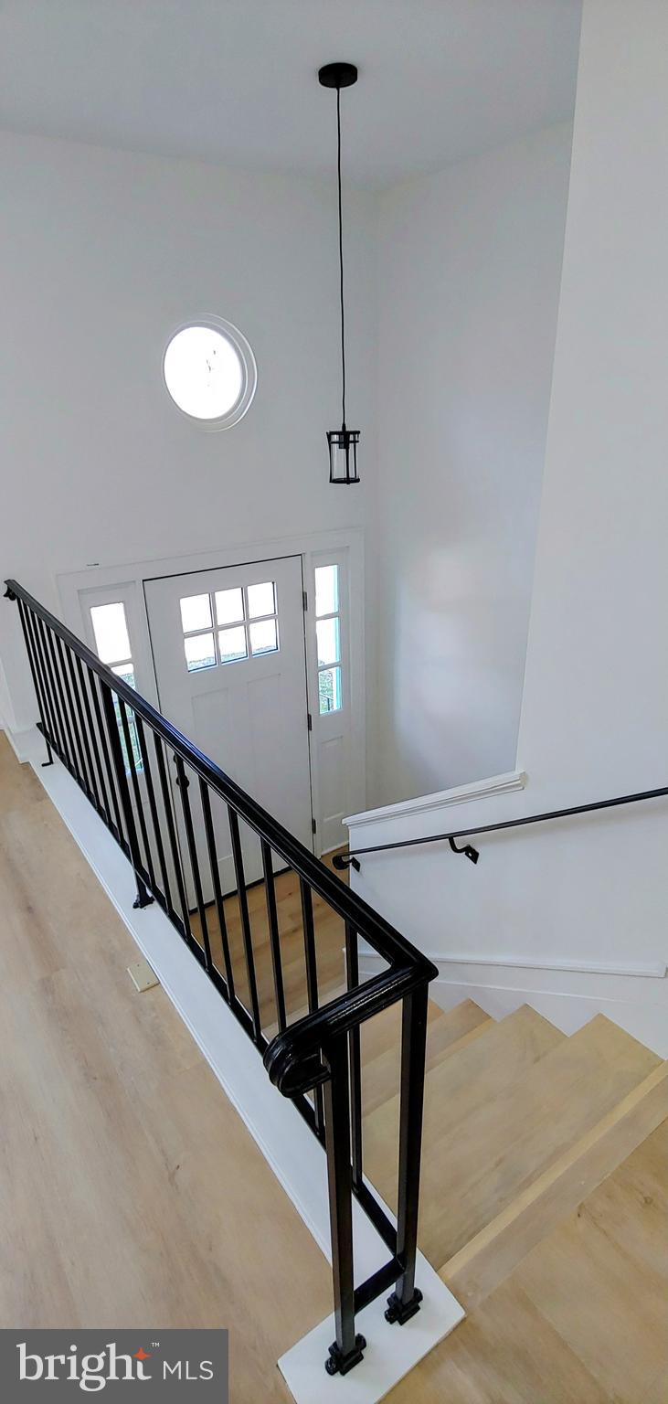 CLEARVIEW MANOR - Residential