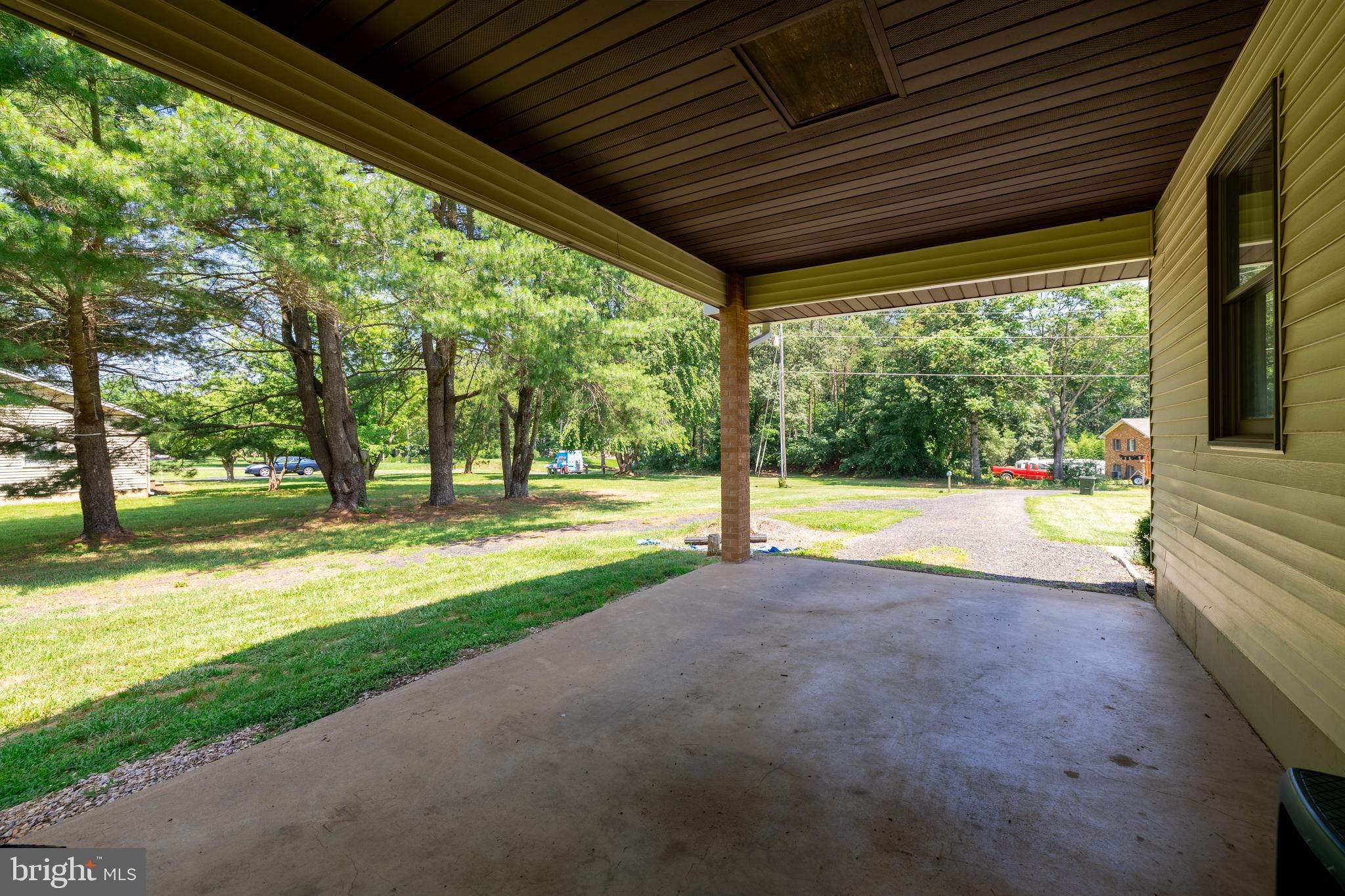 CROOKED RUN ESTATES - Residential