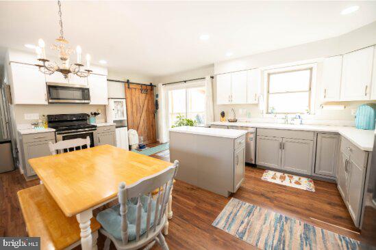 CROOKED RUN ESTATES - Residential