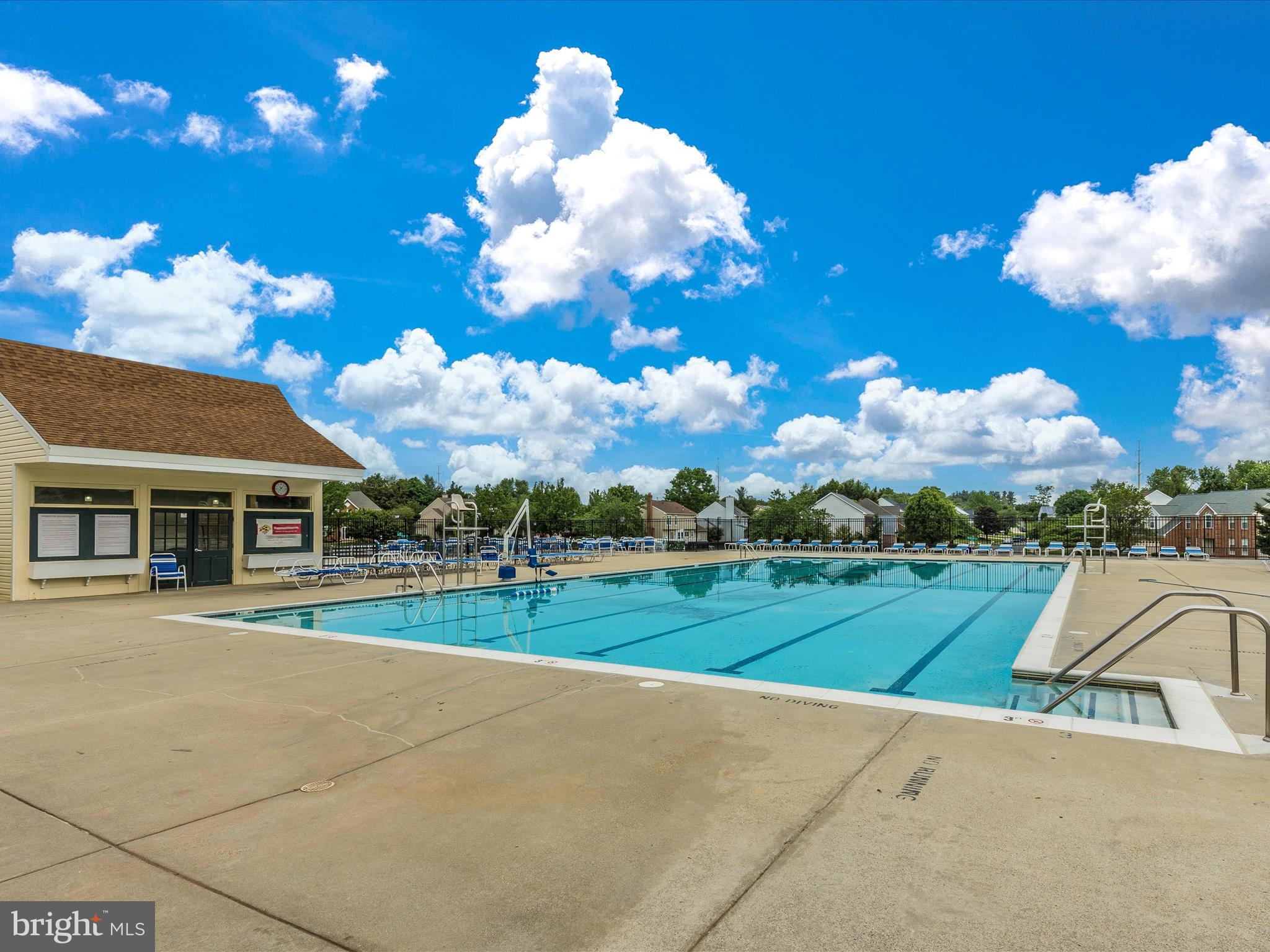 KINGSBROOK - Residential